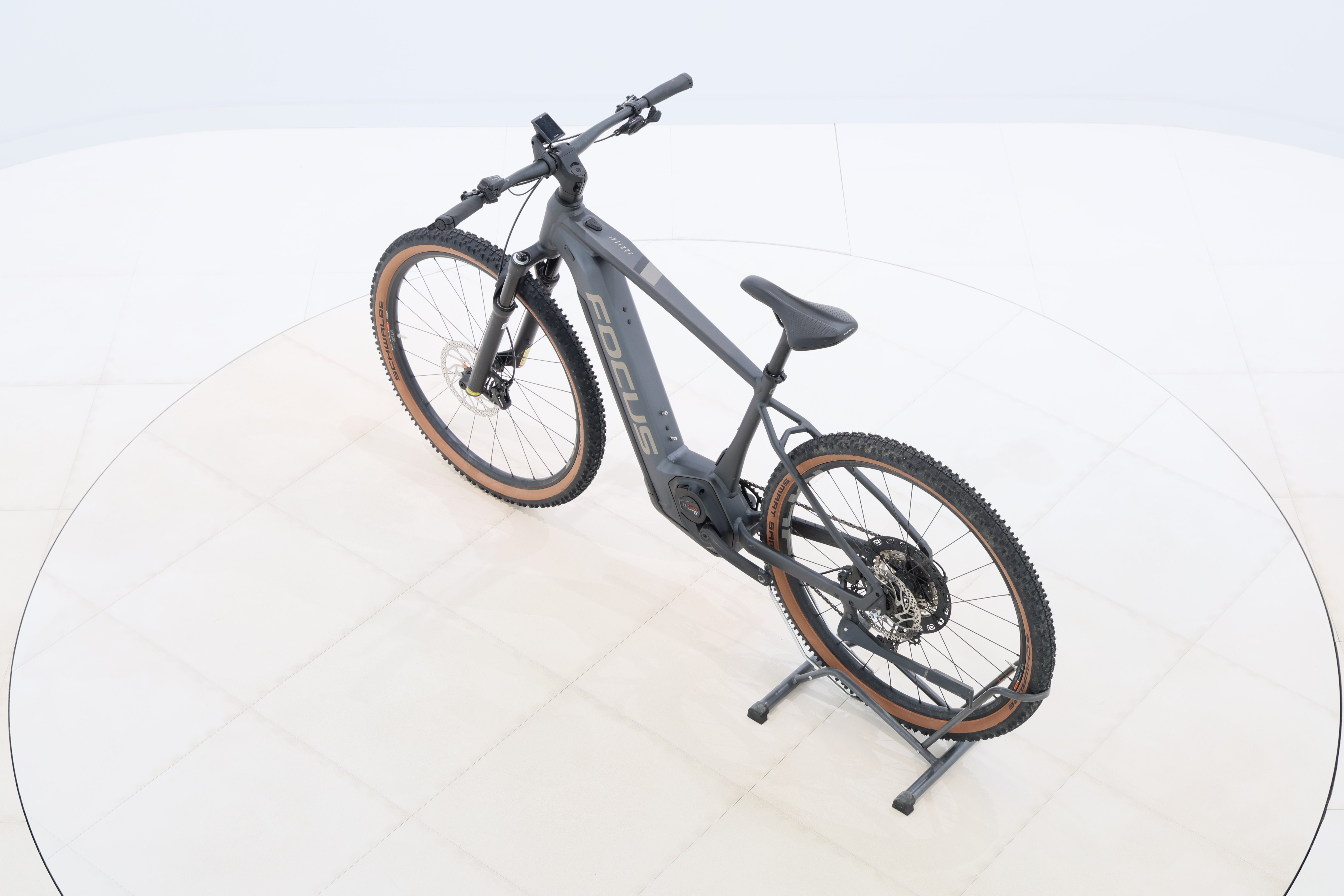 ec37371a-3c54-46dd-8910-db8781a47a37