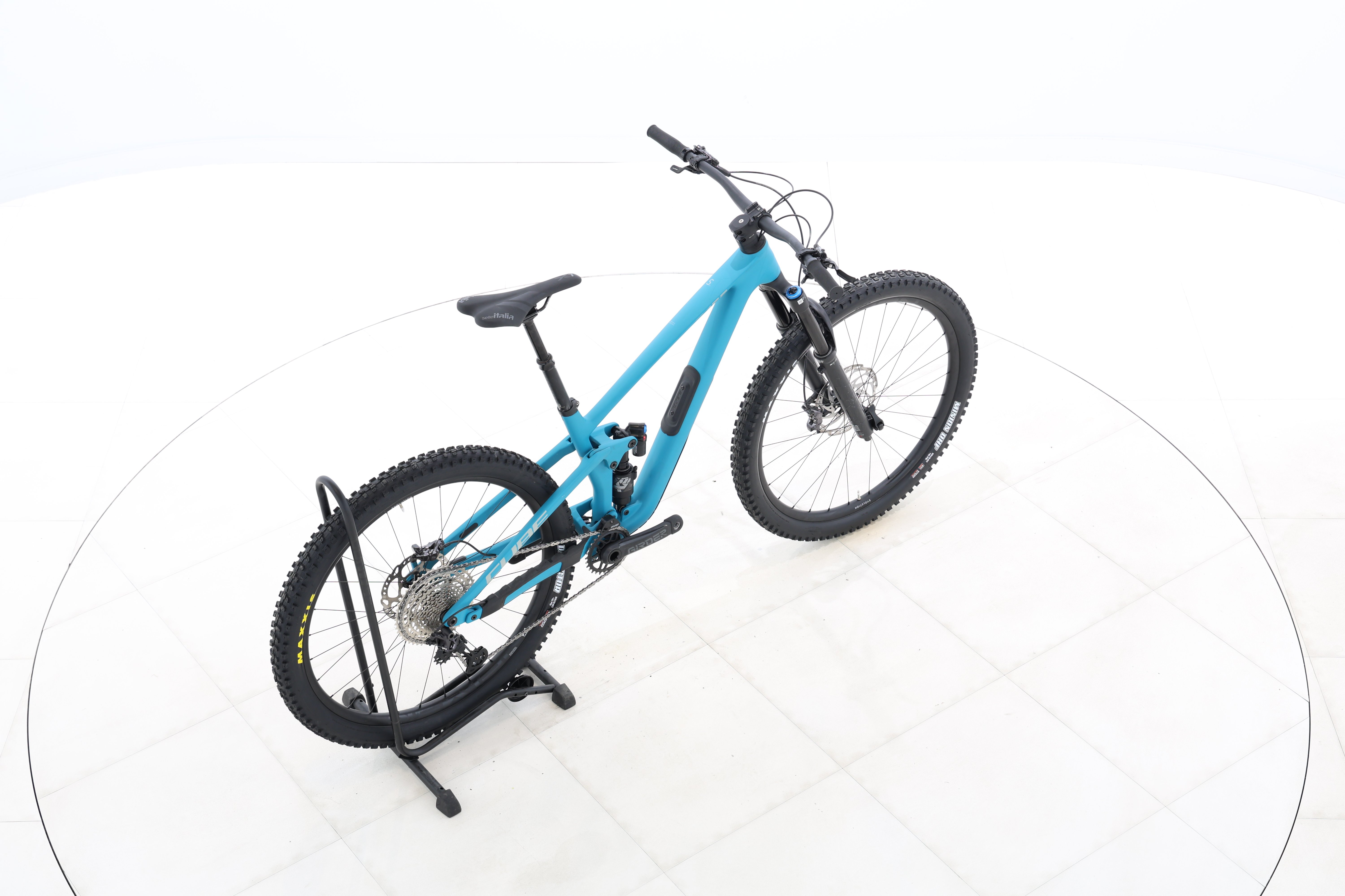 e07fb358-e15d-41f2-8a8a-11074f16af58