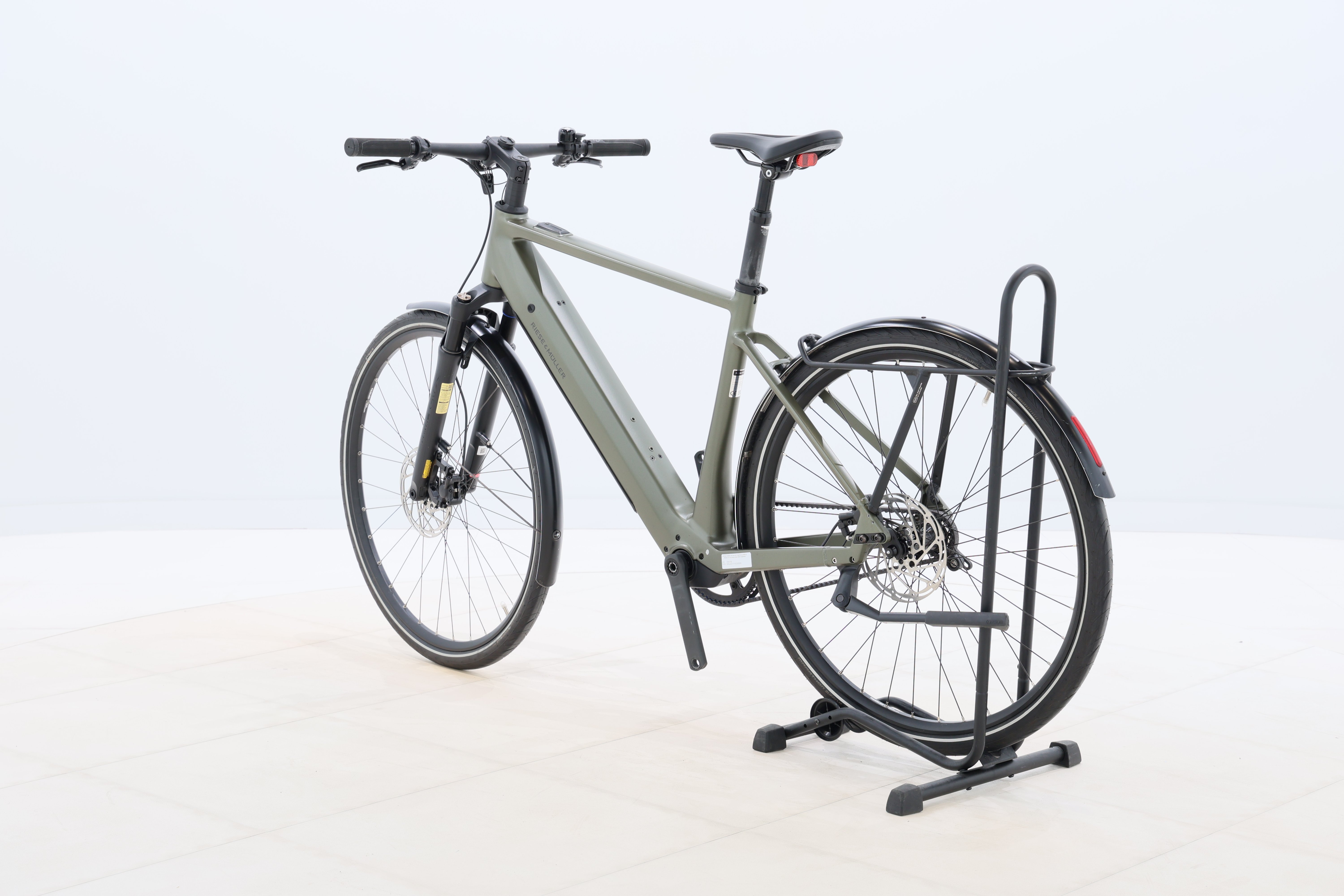 e3a6c708-872d-45e5-97d8-6e022cd0ea69