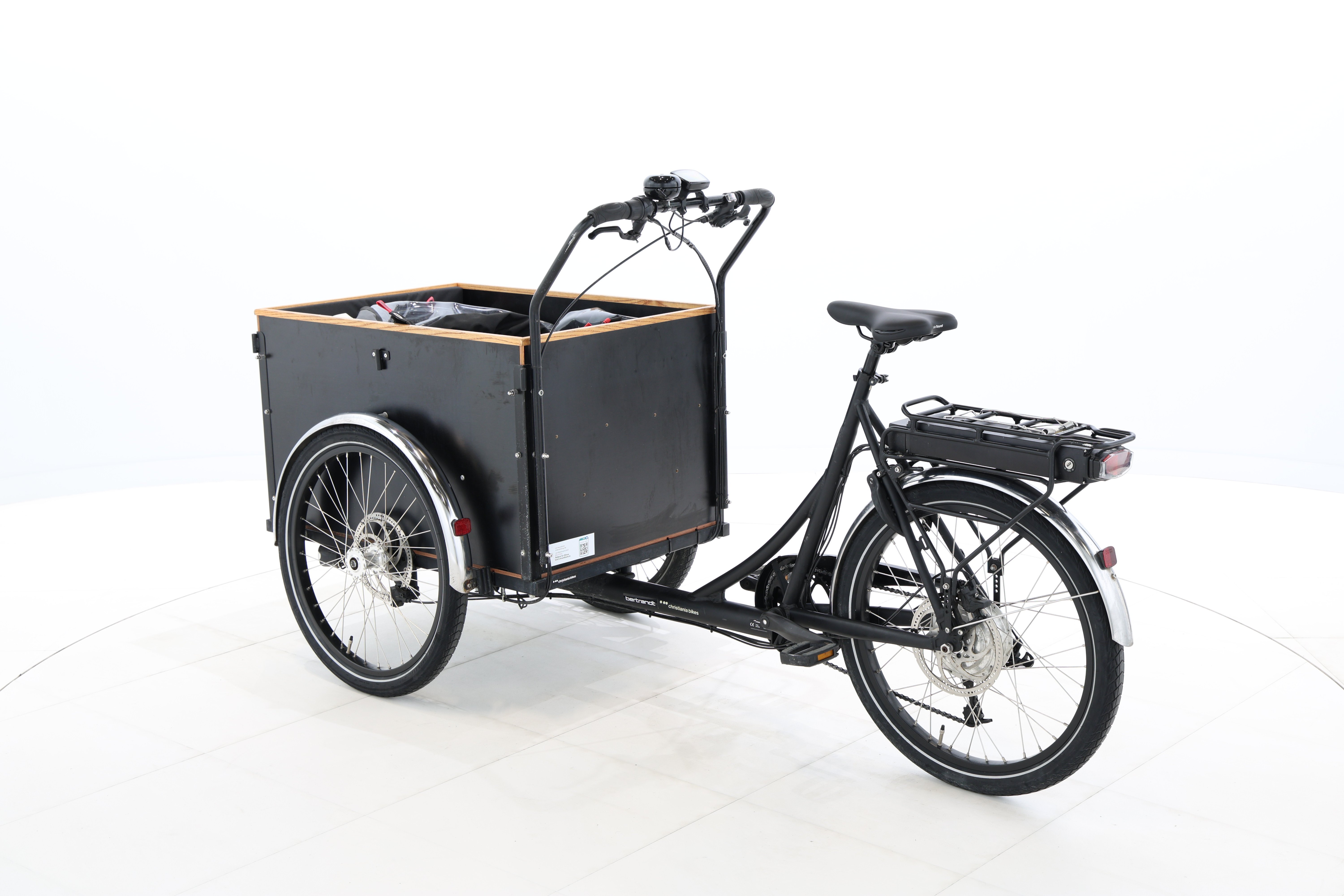 74752428-f3b1-4010-bee9-a2be63158de7