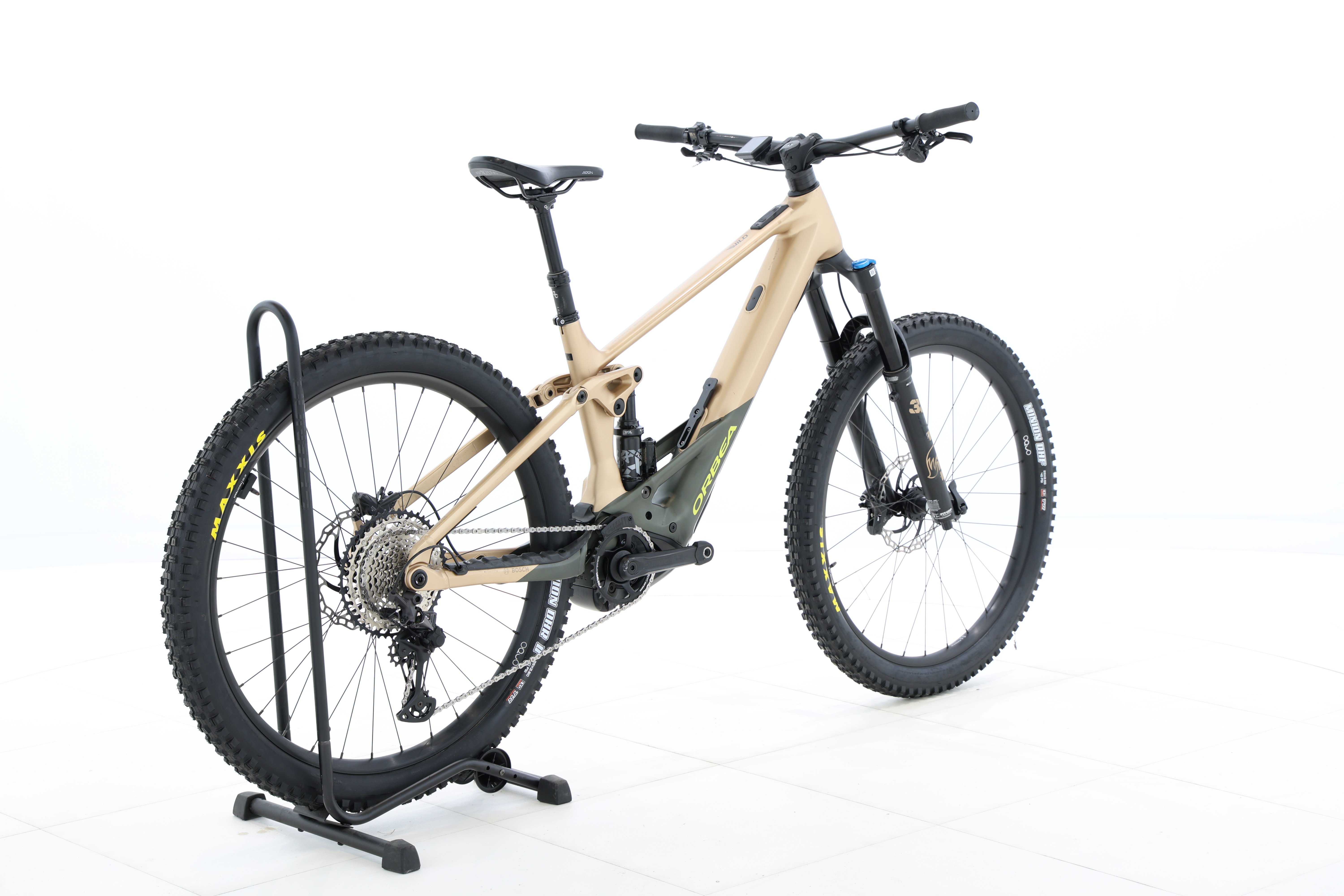 544a0a08-a6d1-441c-9ade-05e6f2336730