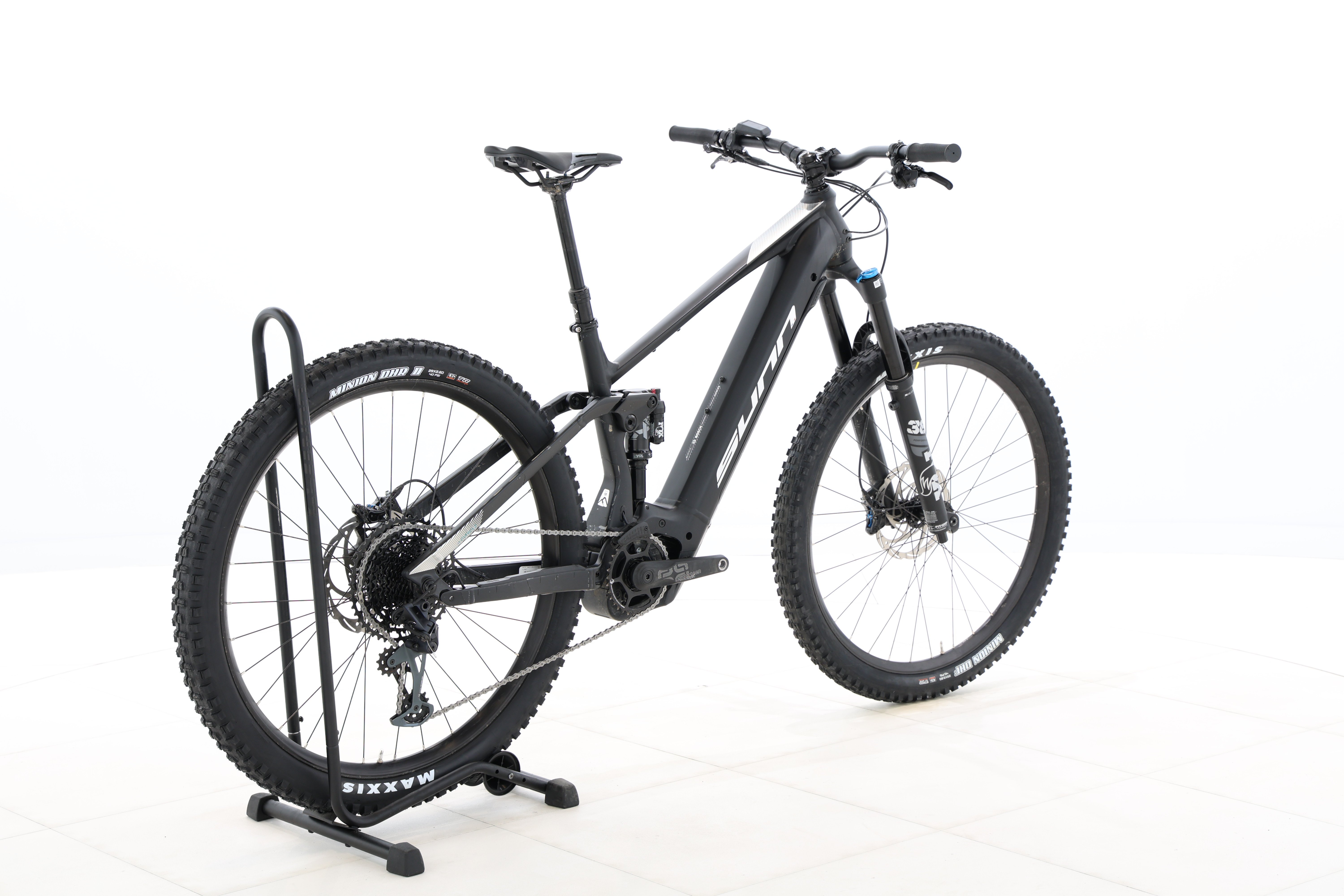 a0d07f43-ec3f-4f95-9102-3f963fef9f5d