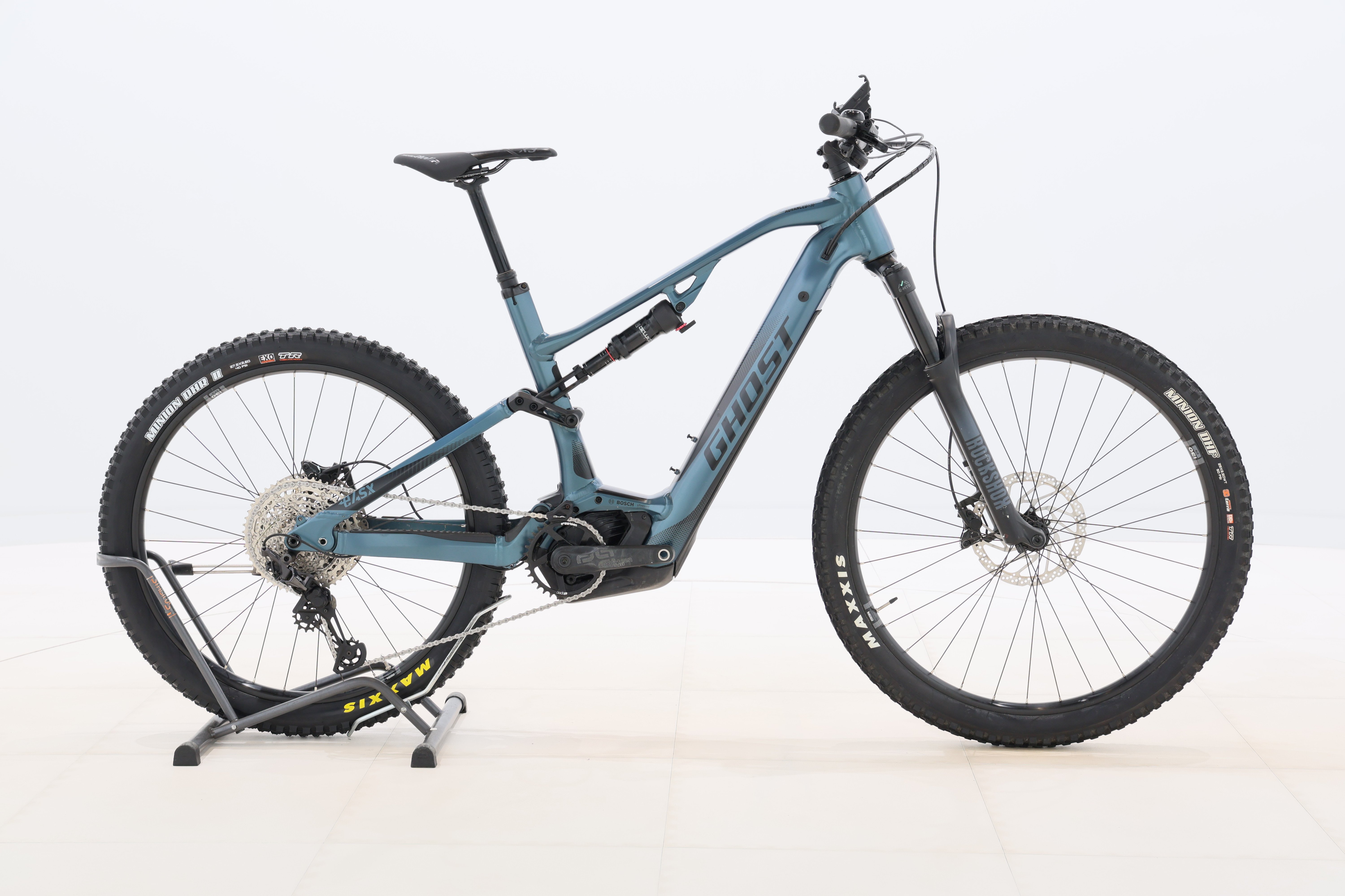 ad29abb2-fe96-4e83-9019-589499a54a22