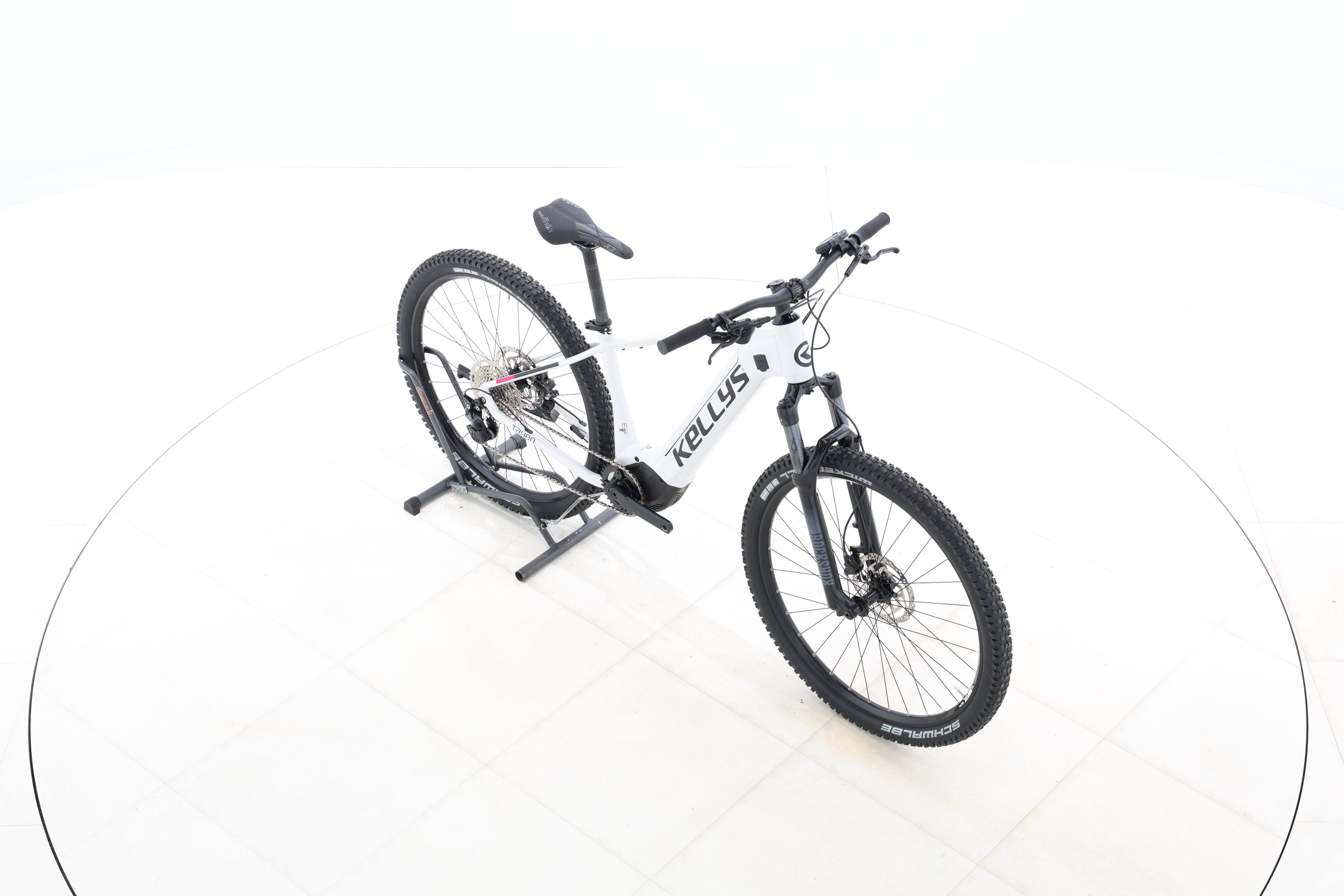 fb82e60d-fdd5-4e0b-8676-c68afd3add68