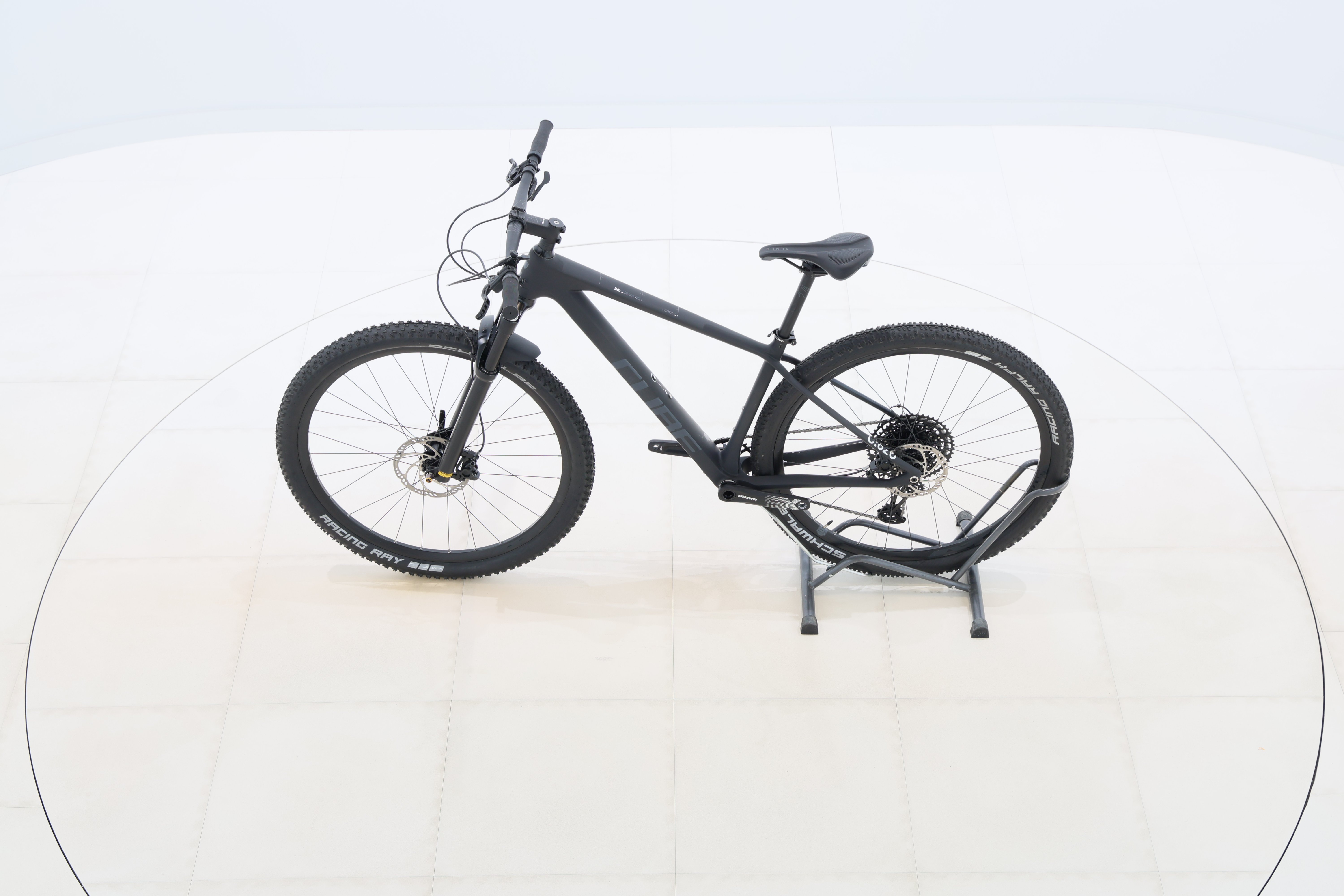 36b52e4e-66d8-43a4-b96b-fd6b24946768