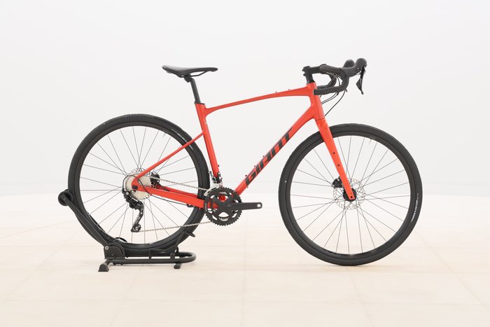 Giant REVOLT 1 2022