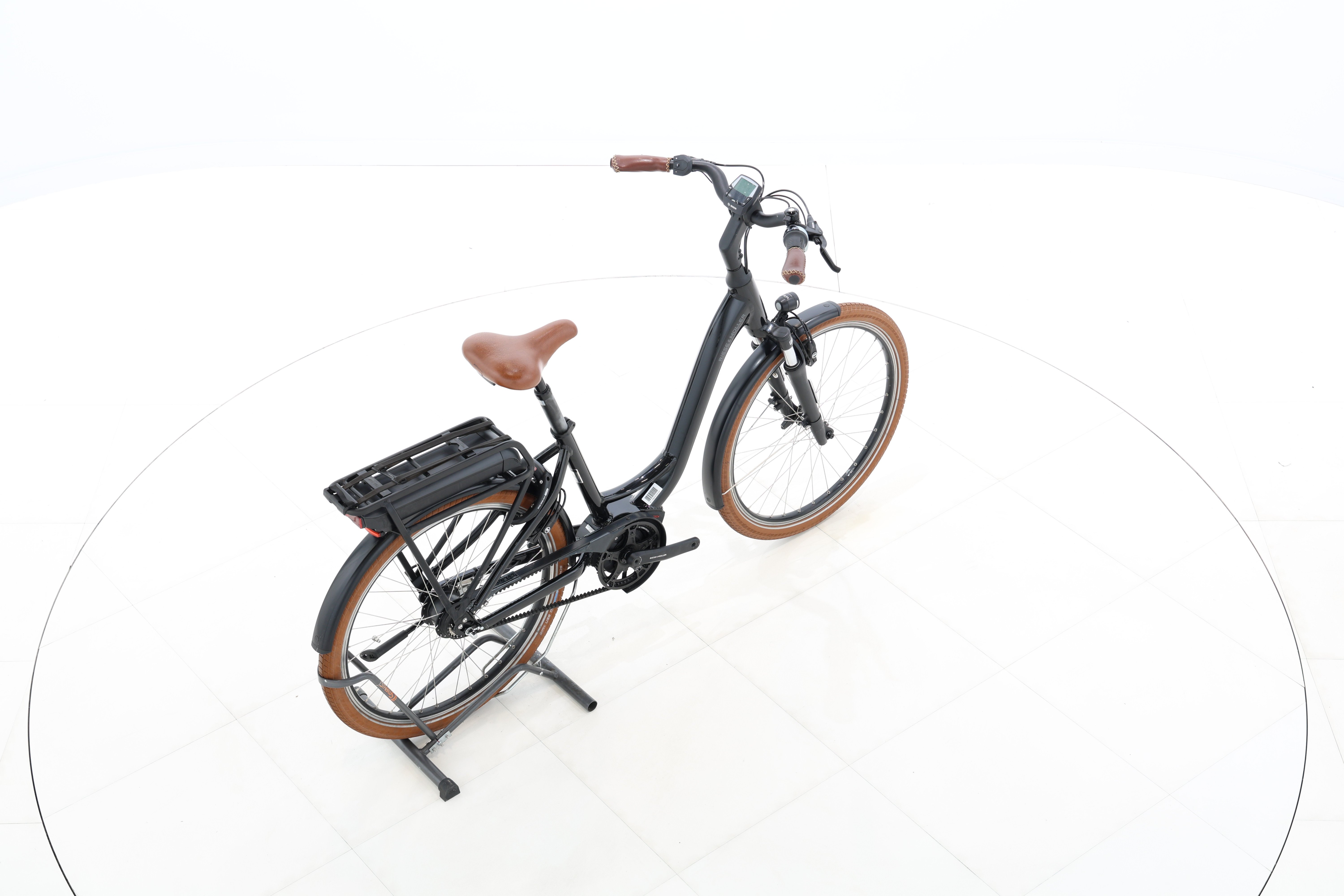 fc460d58-1702-48c5-b1a3-46367b7aee07