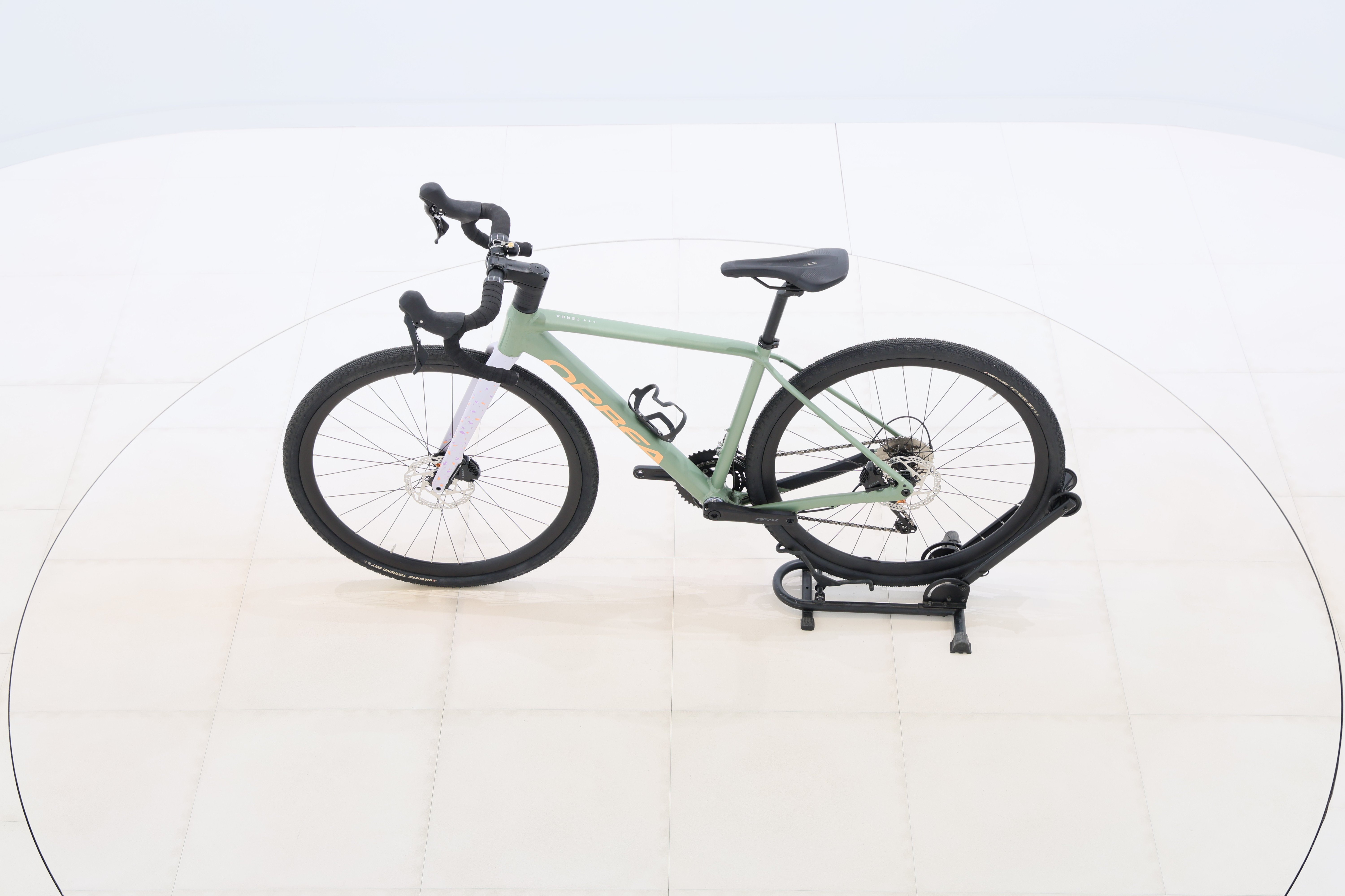 42929687-b7b4-4dc9-b0cb-ba9c4f5832c4