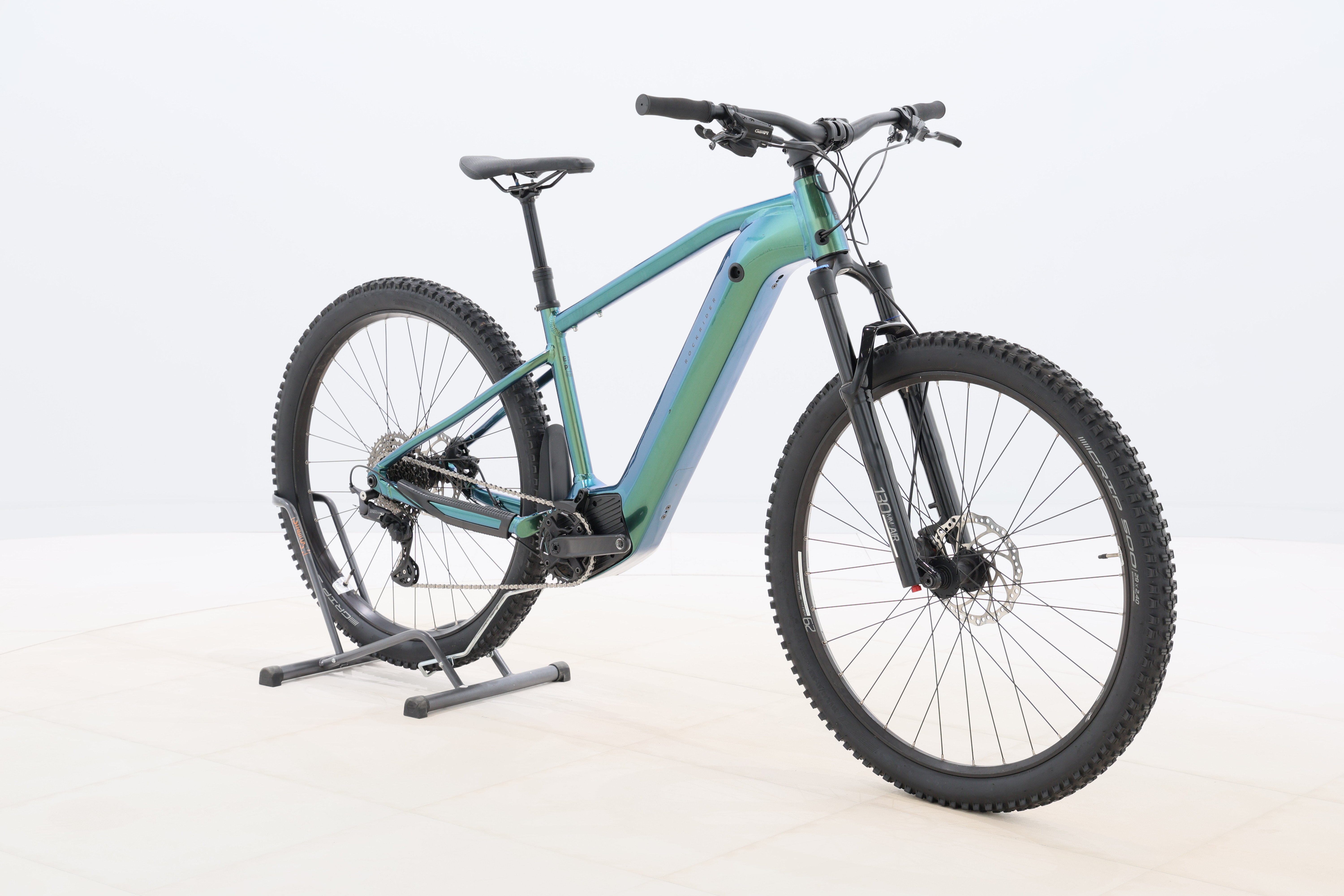 8b1b2323-a843-4eb8-b0b5-fff73f9a442c