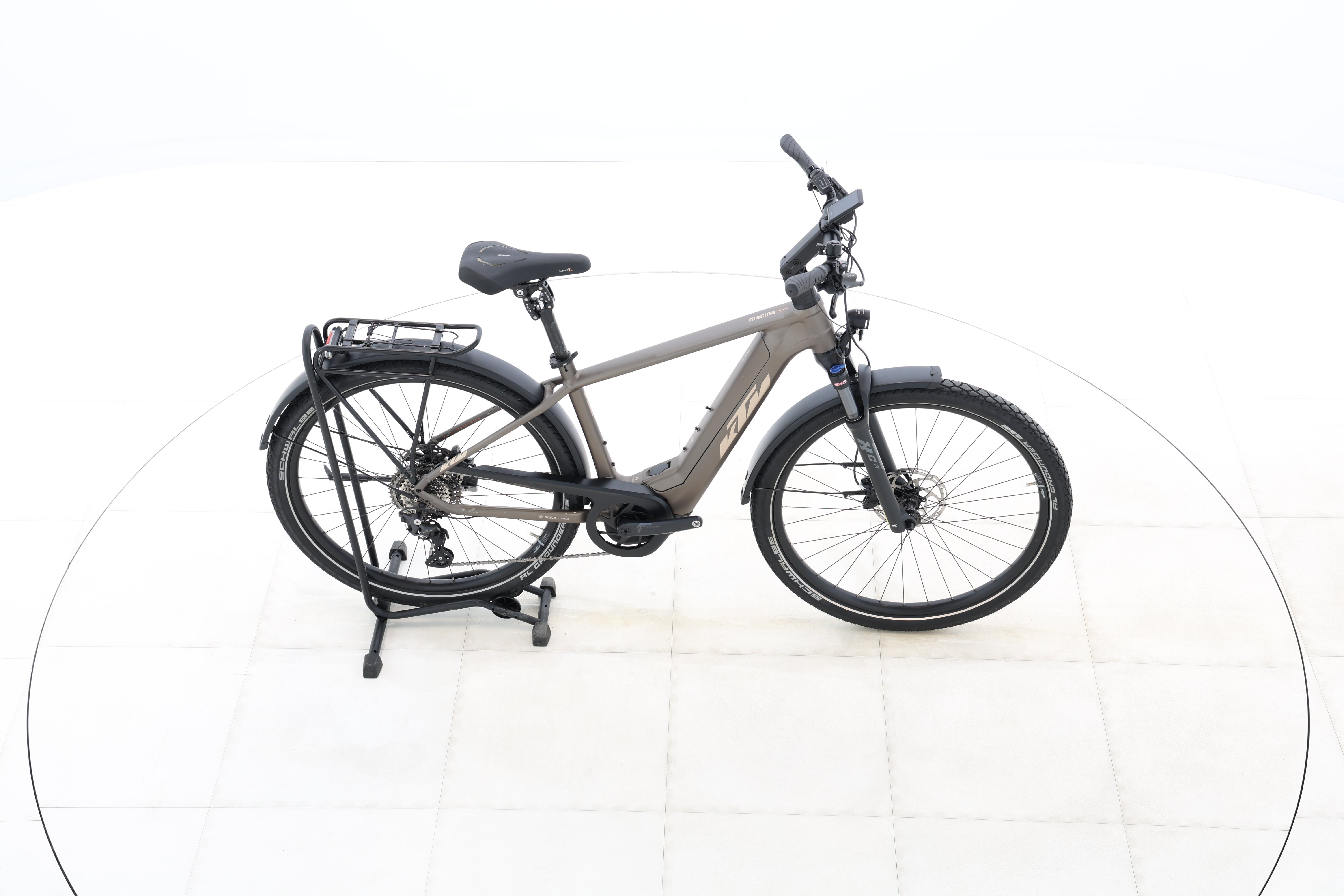 edb633d5-89d4-40b2-bd98-1f78eb5e728f