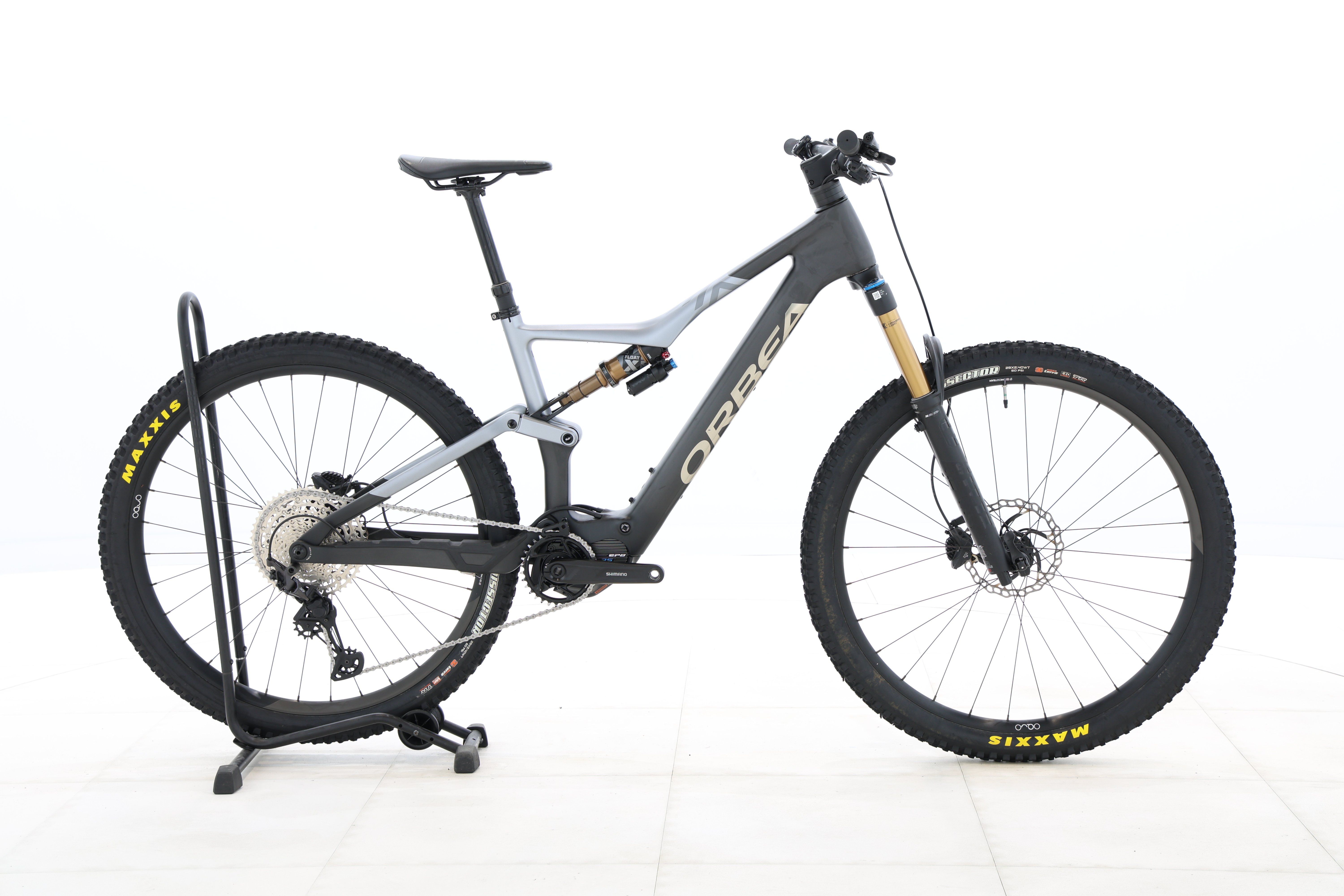 a7e2c649-1f3d-48b3-8a1f-921141ee0e4c