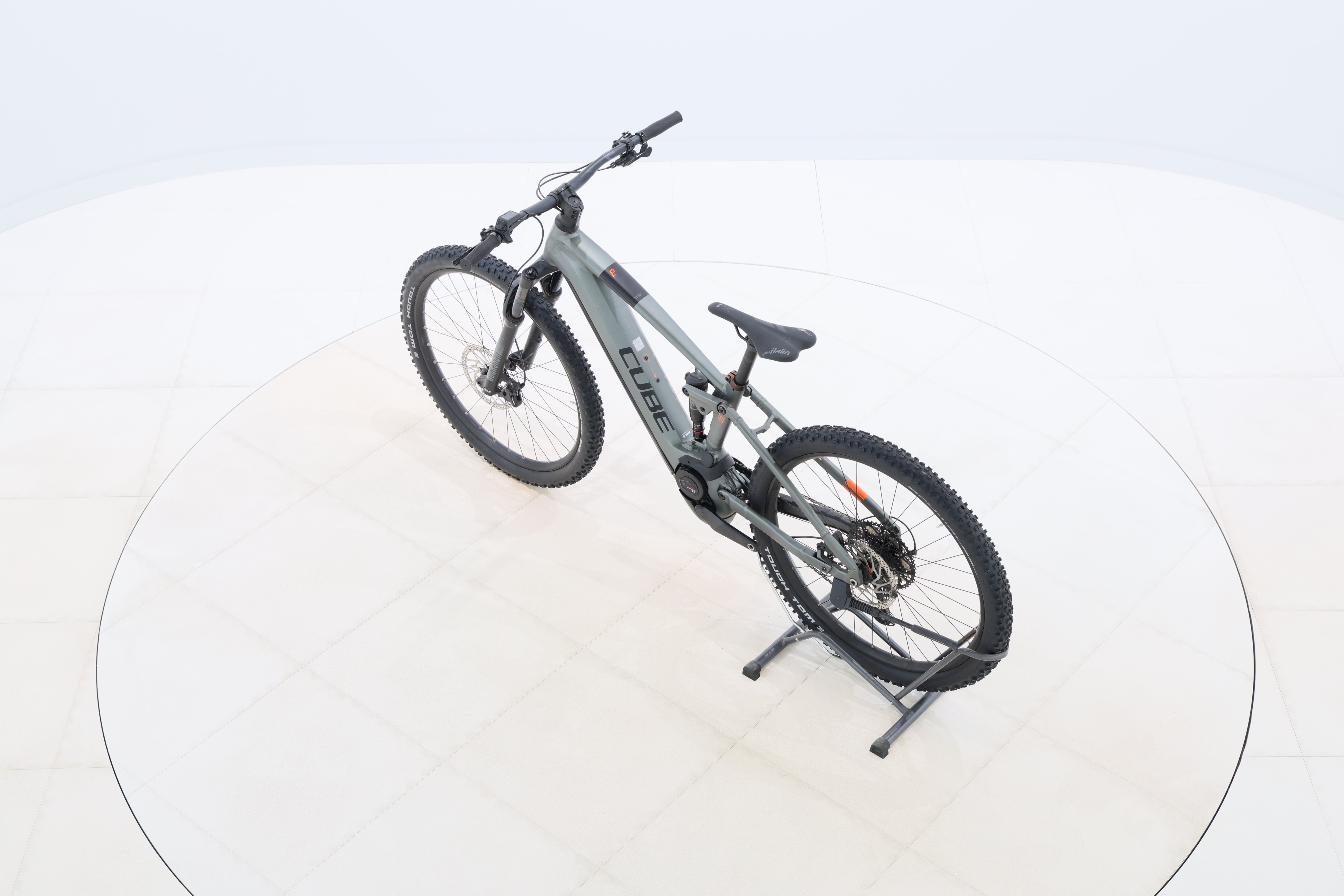 c242e9f5-5989-4348-a67b-4810be33f2b5