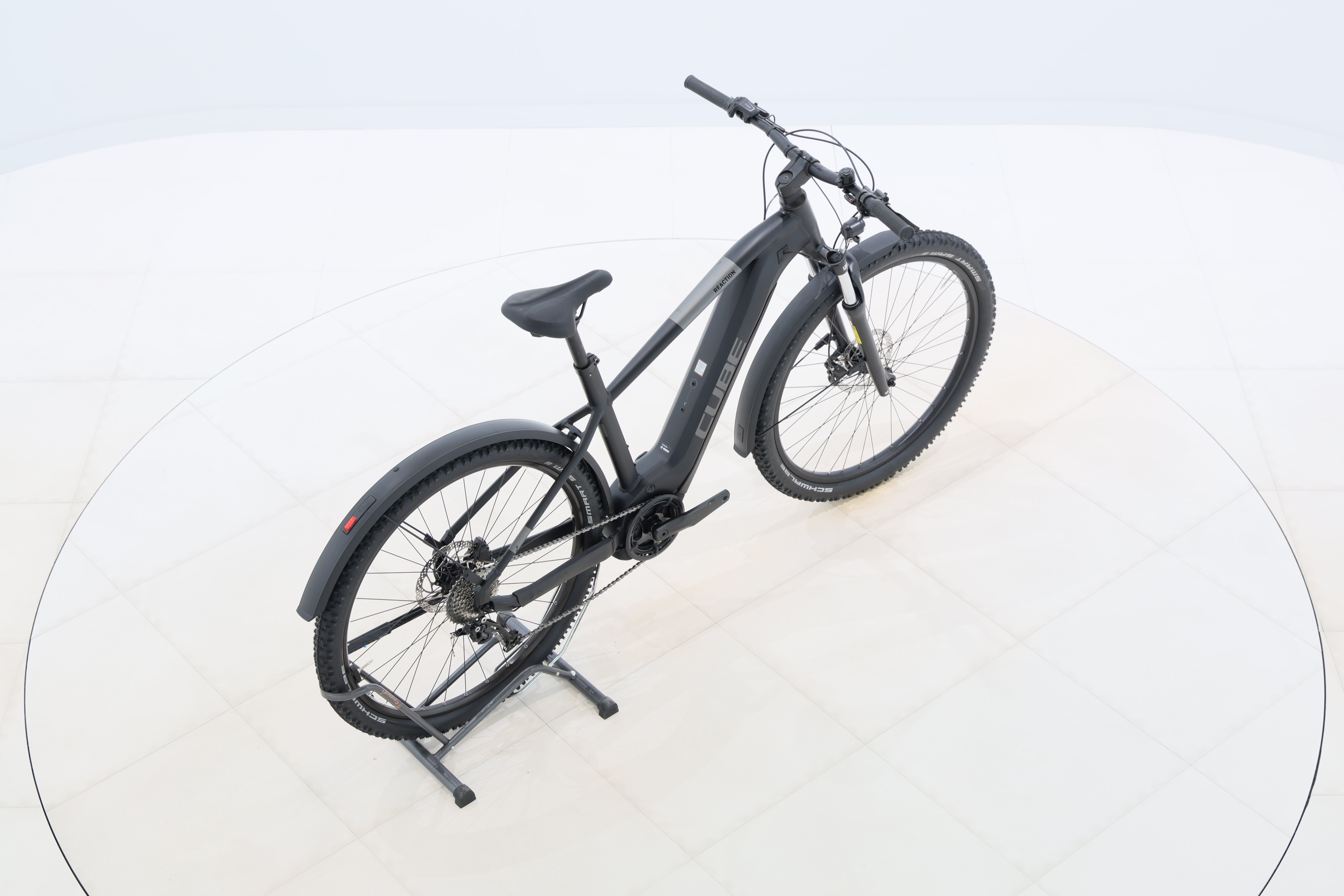 76a5a6ef-29f2-4132-b235-8bb21304567c