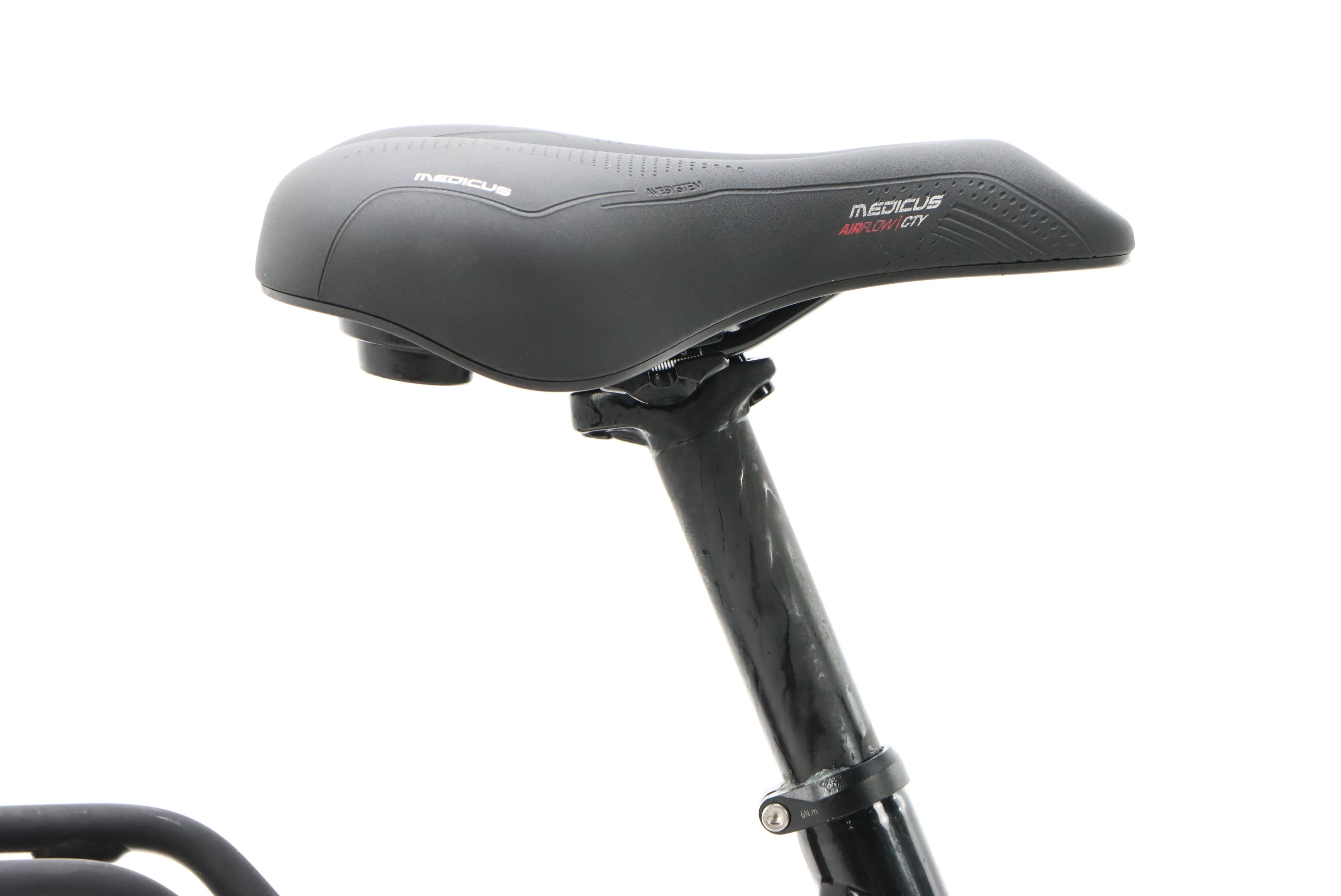 b814ffe3-81bd-4066-9abd-eec1107ad2f6