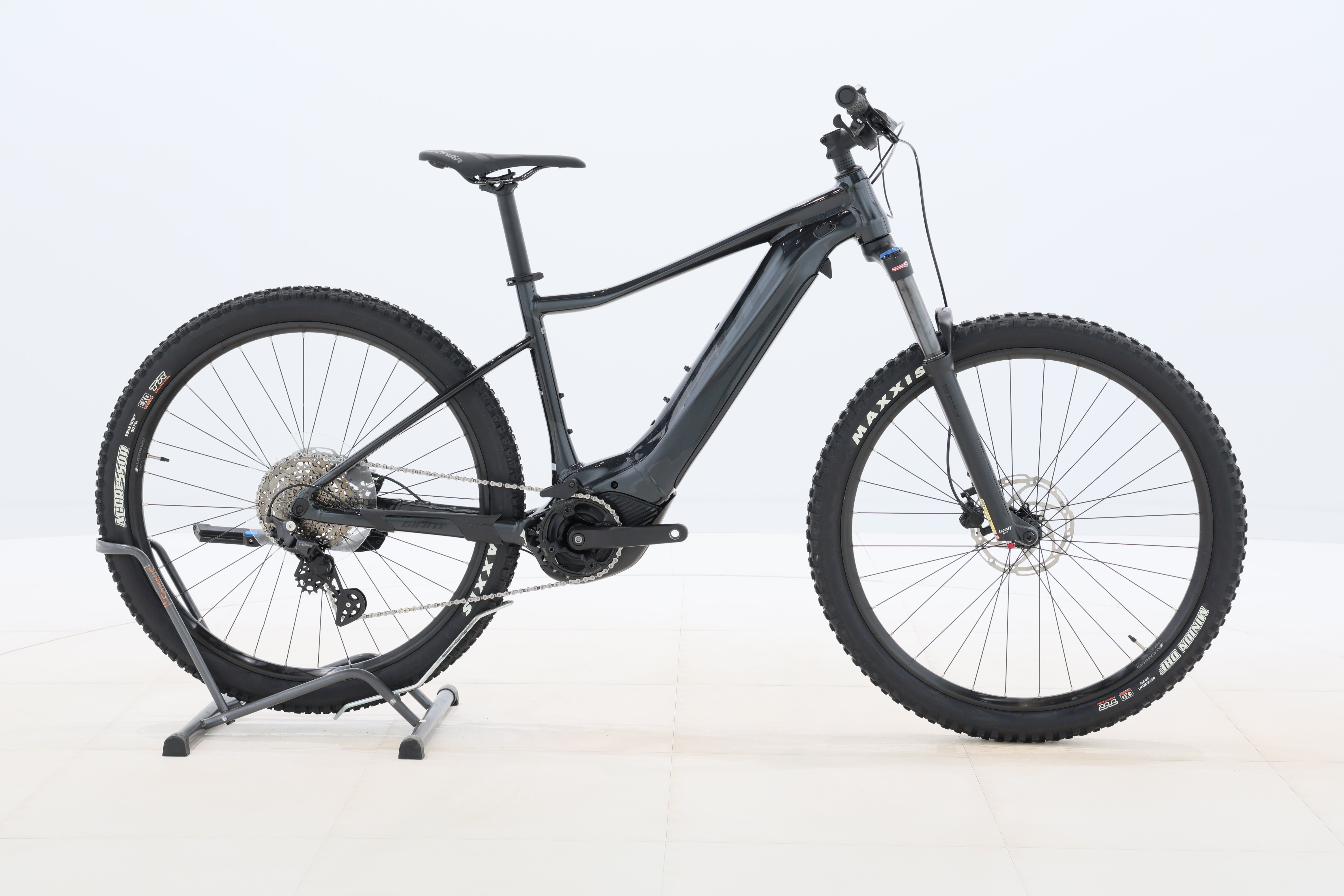 8efbbd71-4bc3-4794-8ca5-d950b60e9137