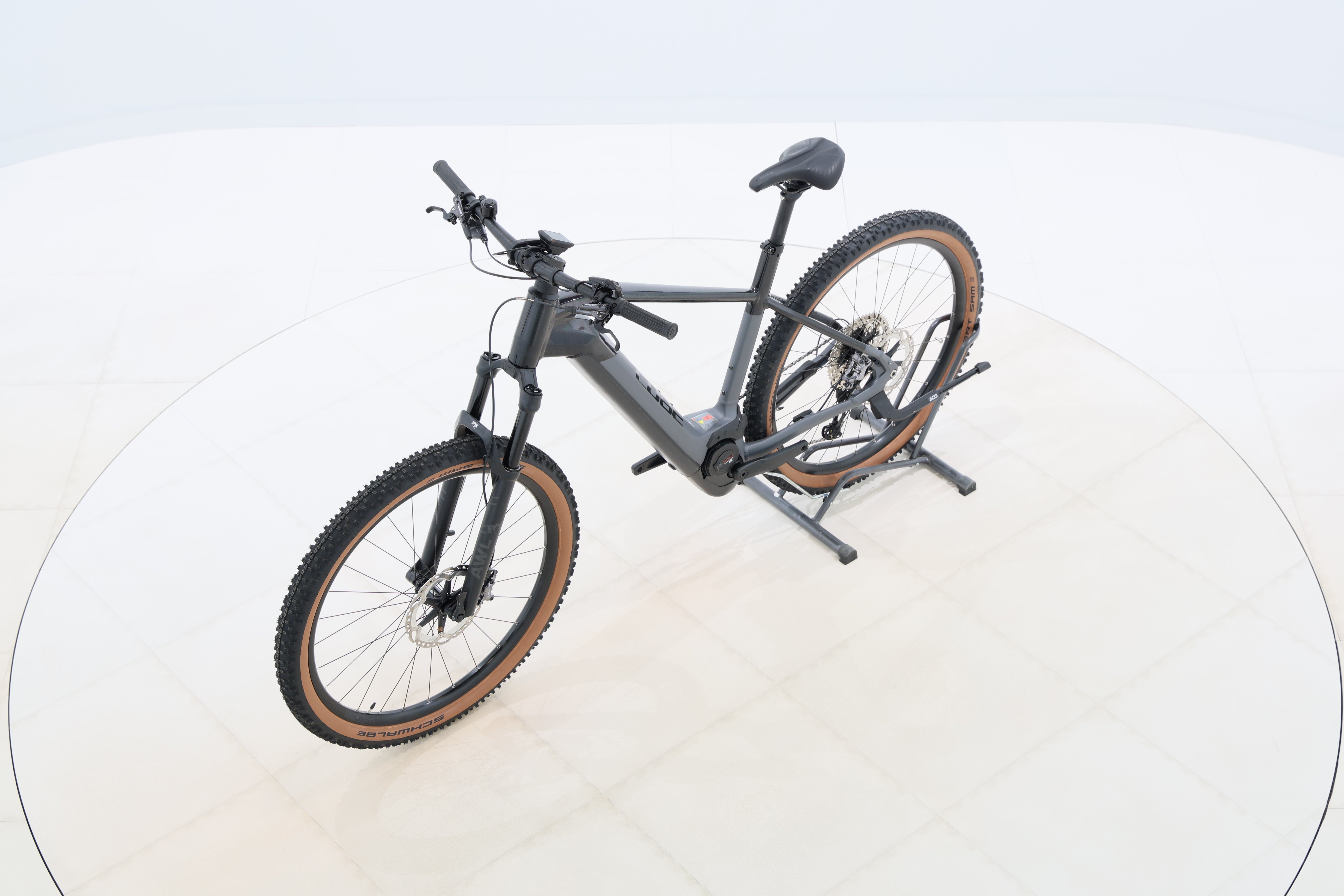 cfa8b958-8a82-4e6d-ac42-01c4eebf90a2