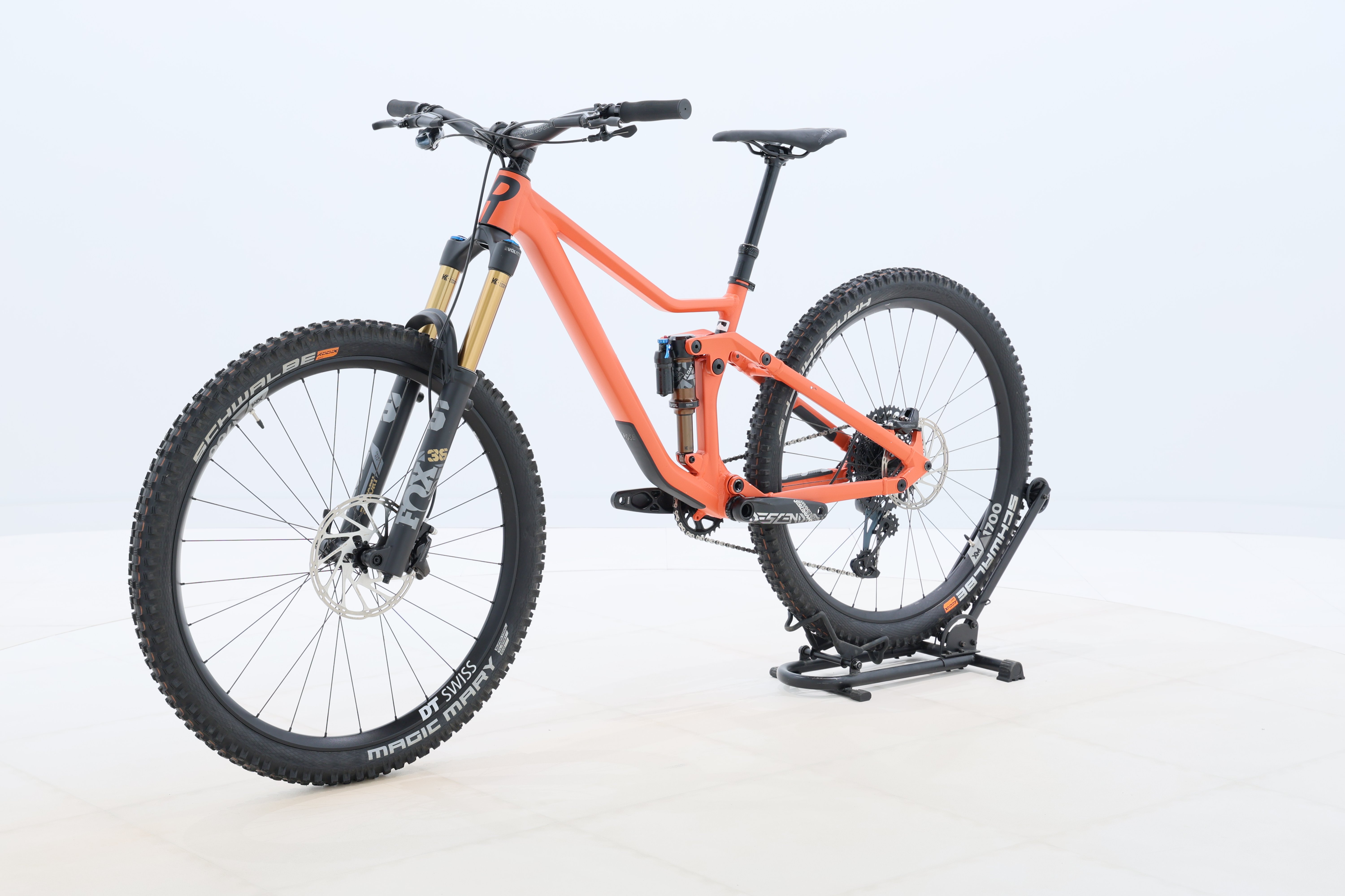 3b8bbccf-0b94-4d09-813d-9aadd935111a