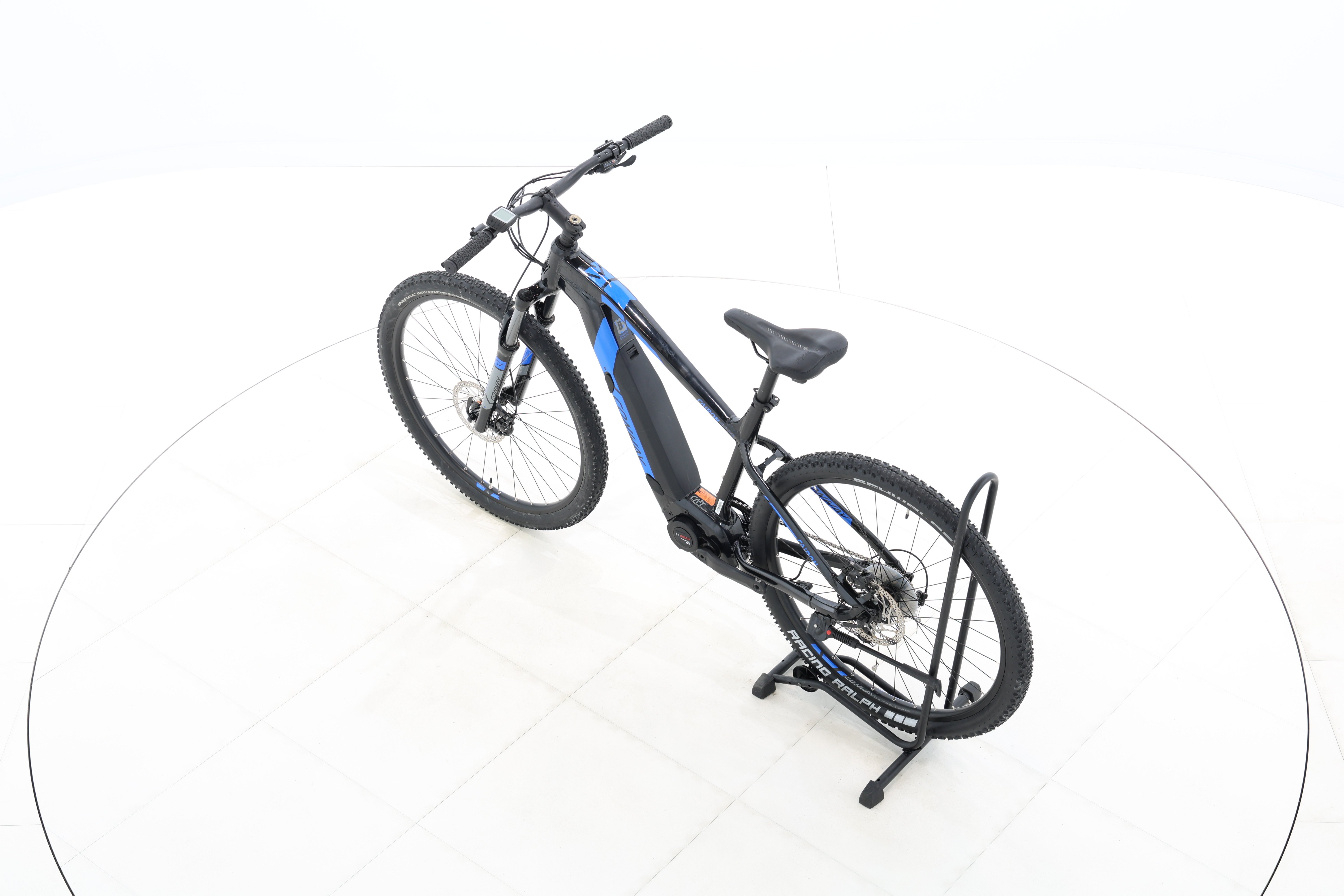 e03a9786-aa9f-46cf-8679-1d1365aebe23