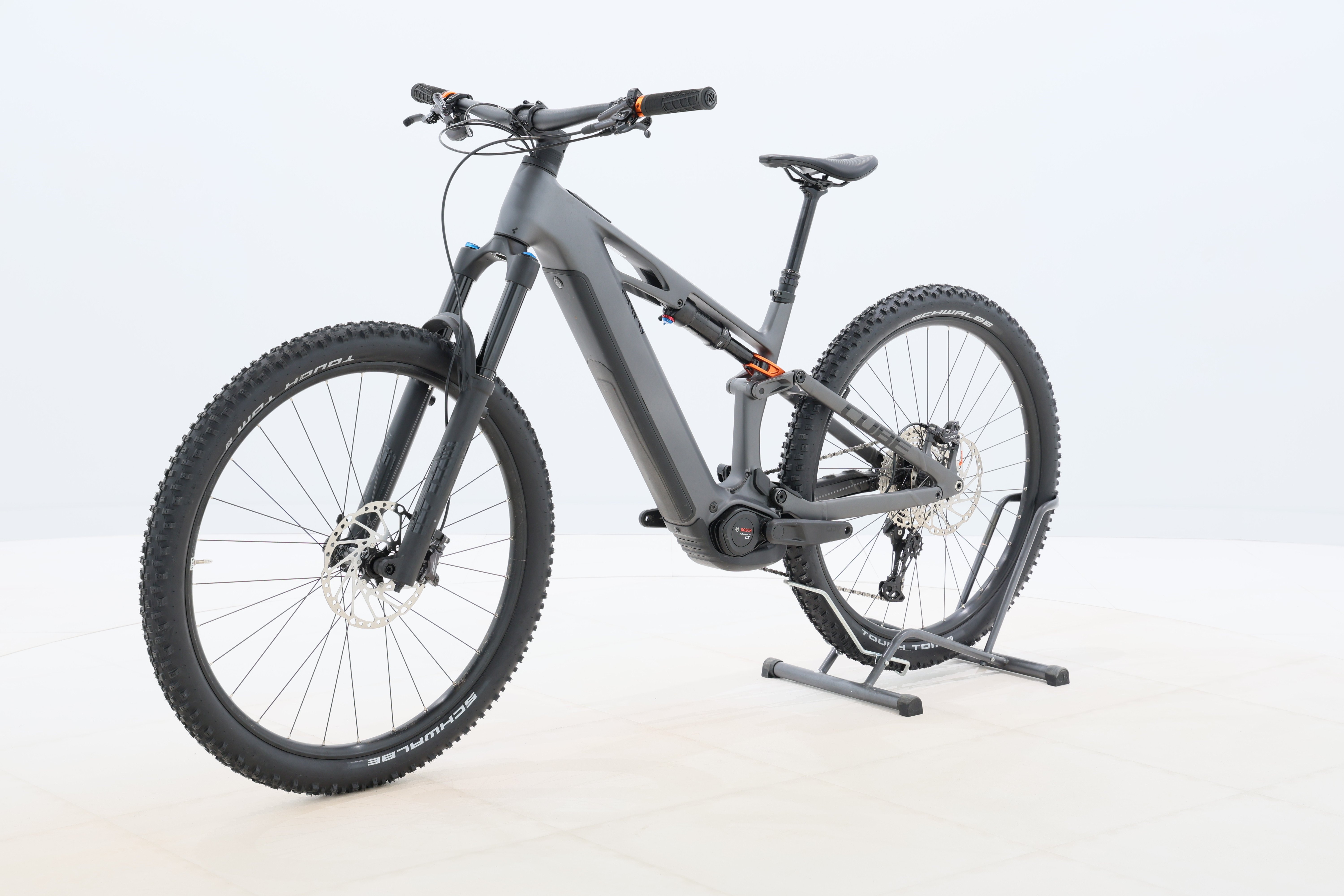 f863da9b-1c82-43a7-8eca-c0353bb51ecd