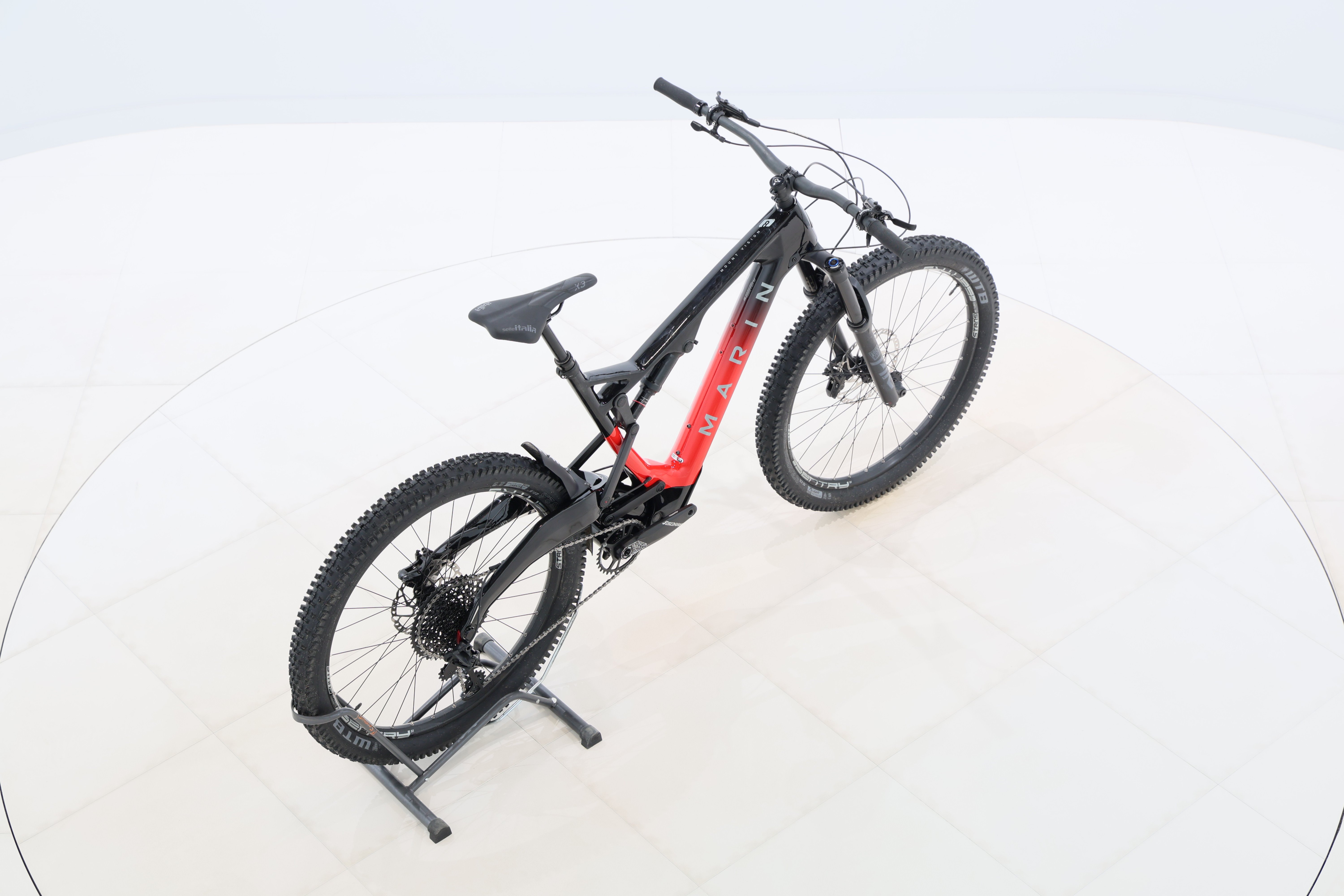 7640876b-c33d-43cb-bb6e-c19a22c01221