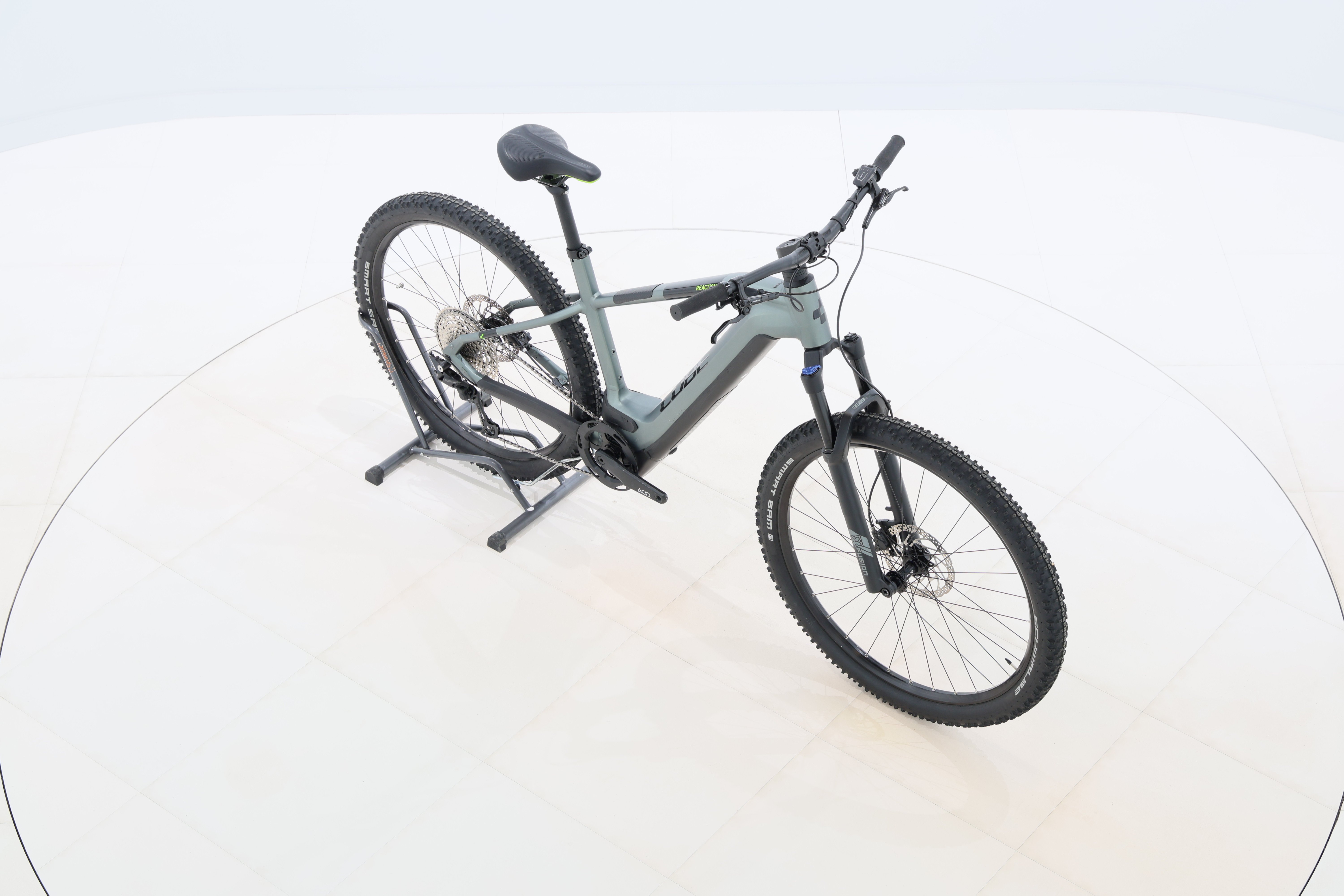 cb5506e1-d2ab-4baf-8c5f-7e4c55a9ecd9