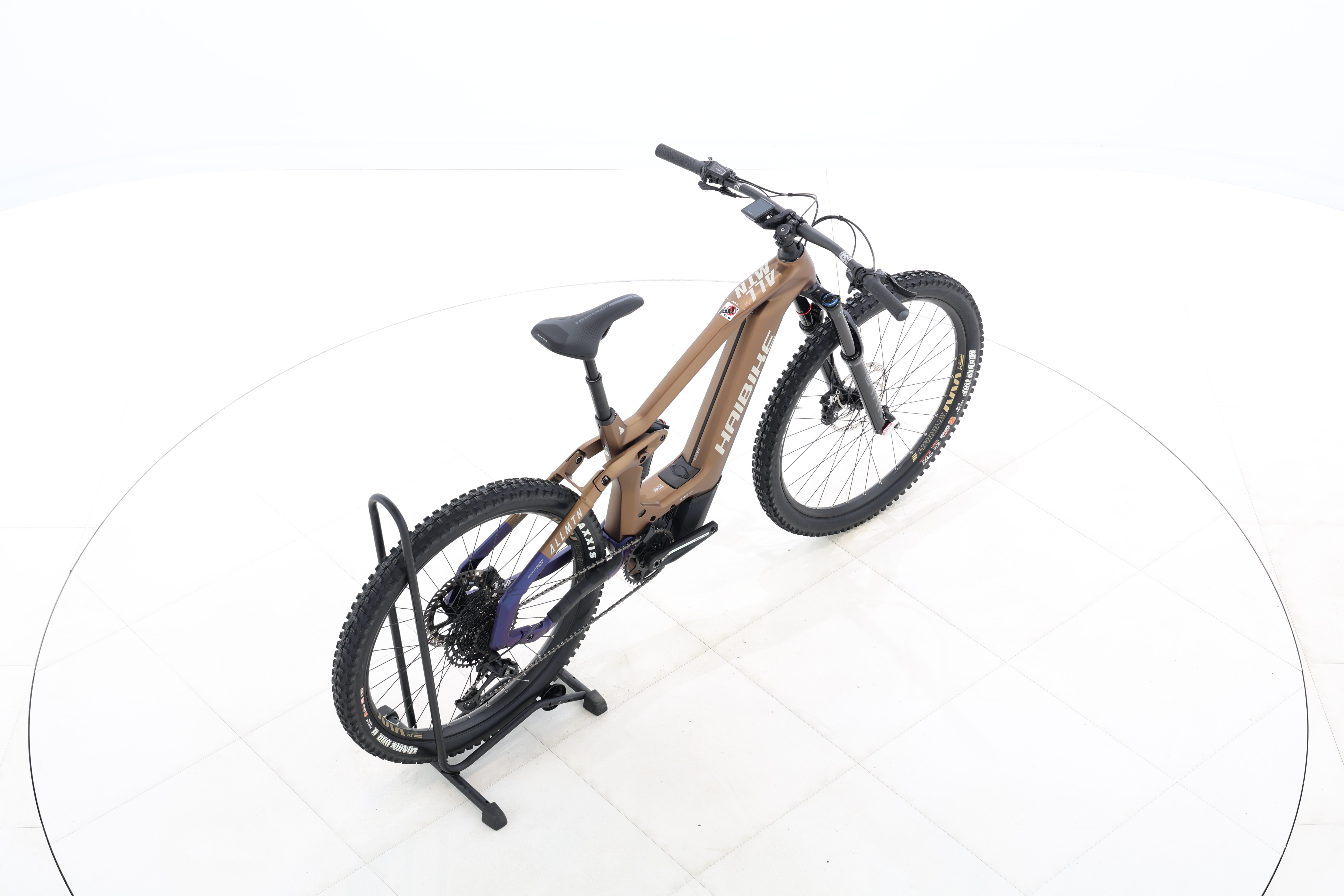 a2796424-55fb-462f-941c-a8b525add844