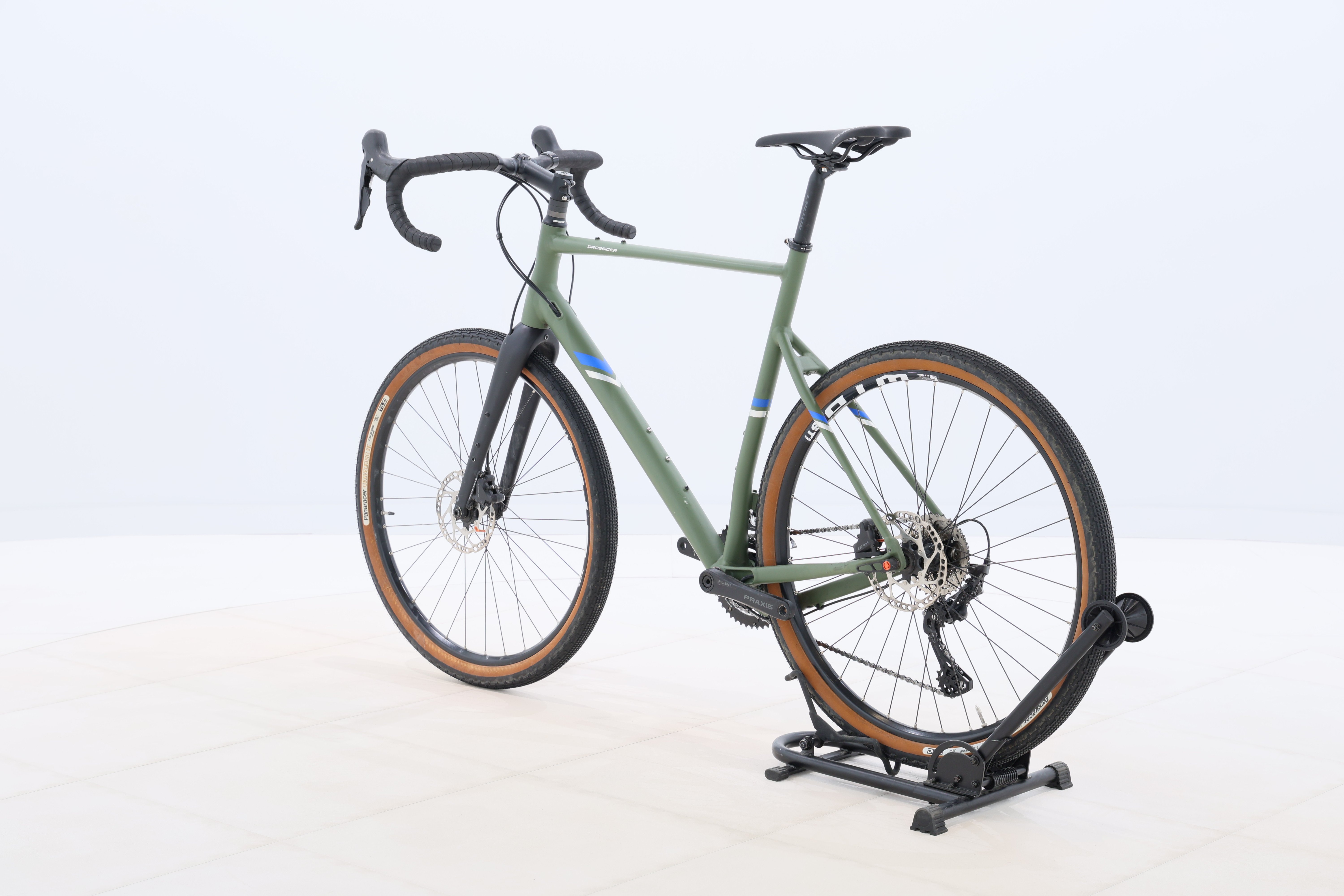 e196cac1-e0e1-4afd-a258-fb20a4ecd1df