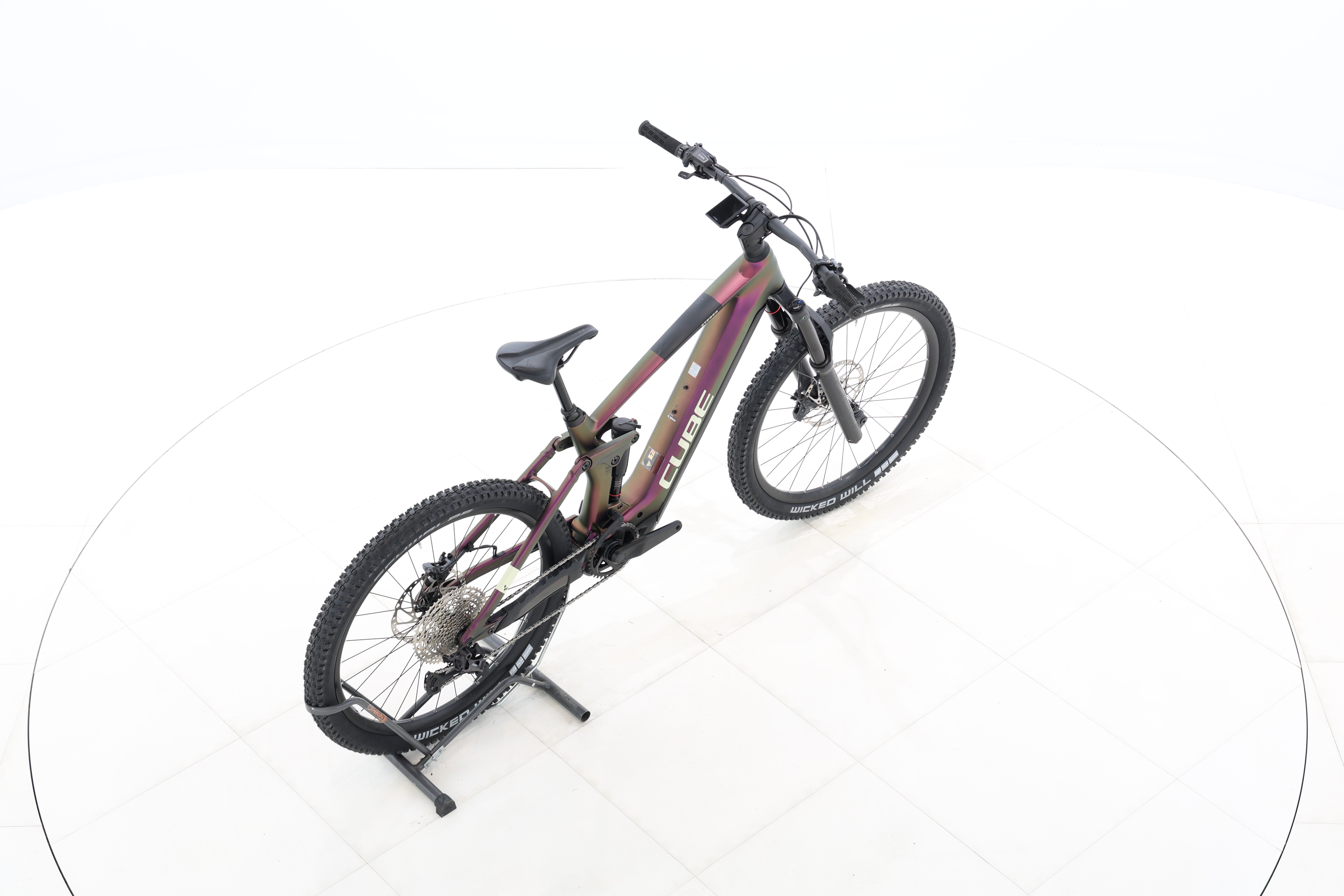 e246e6c6-0e29-41af-8cae-d1598abd428c