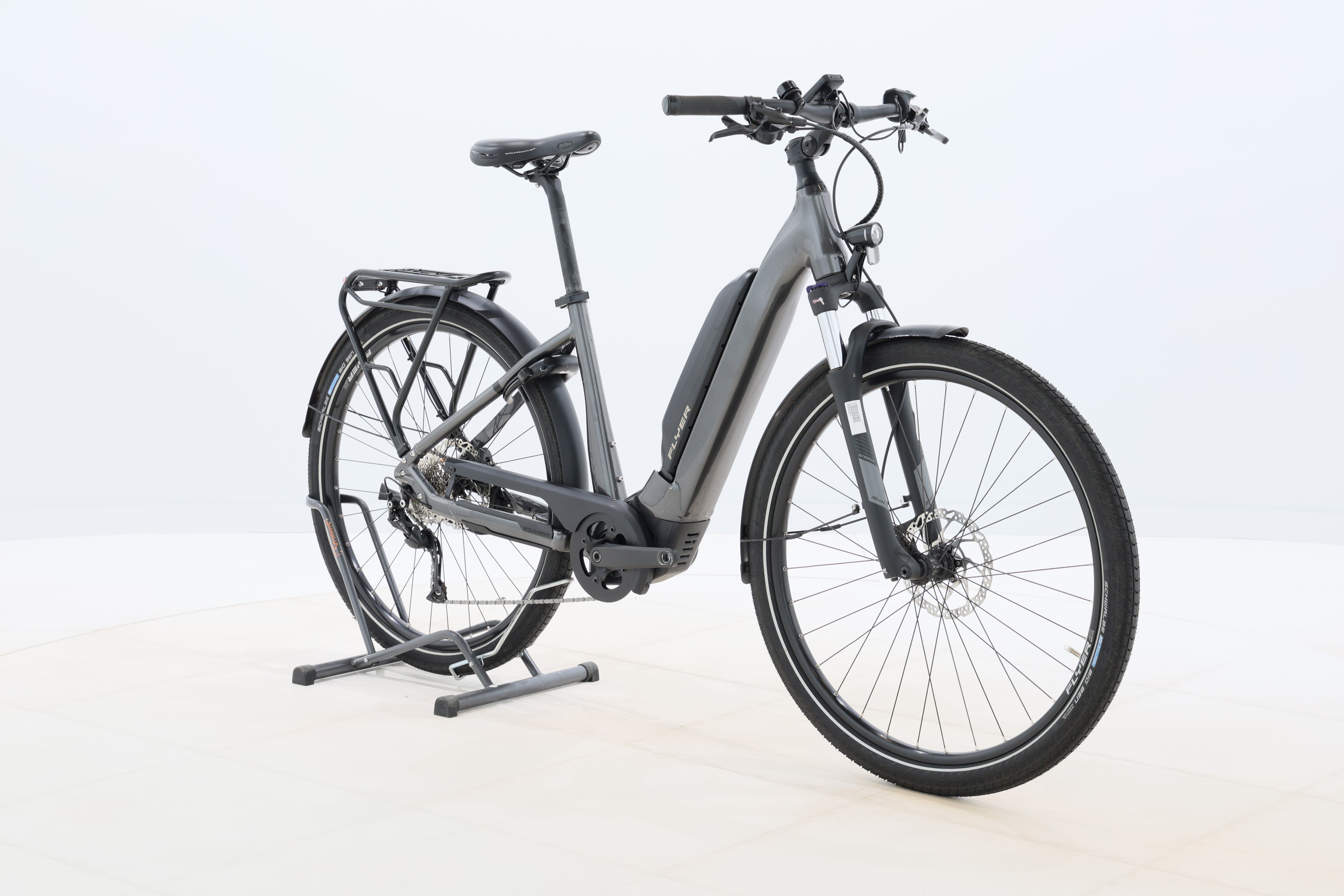 f0fc601c-3ea2-47d8-a3c2-d1de5b56ed16