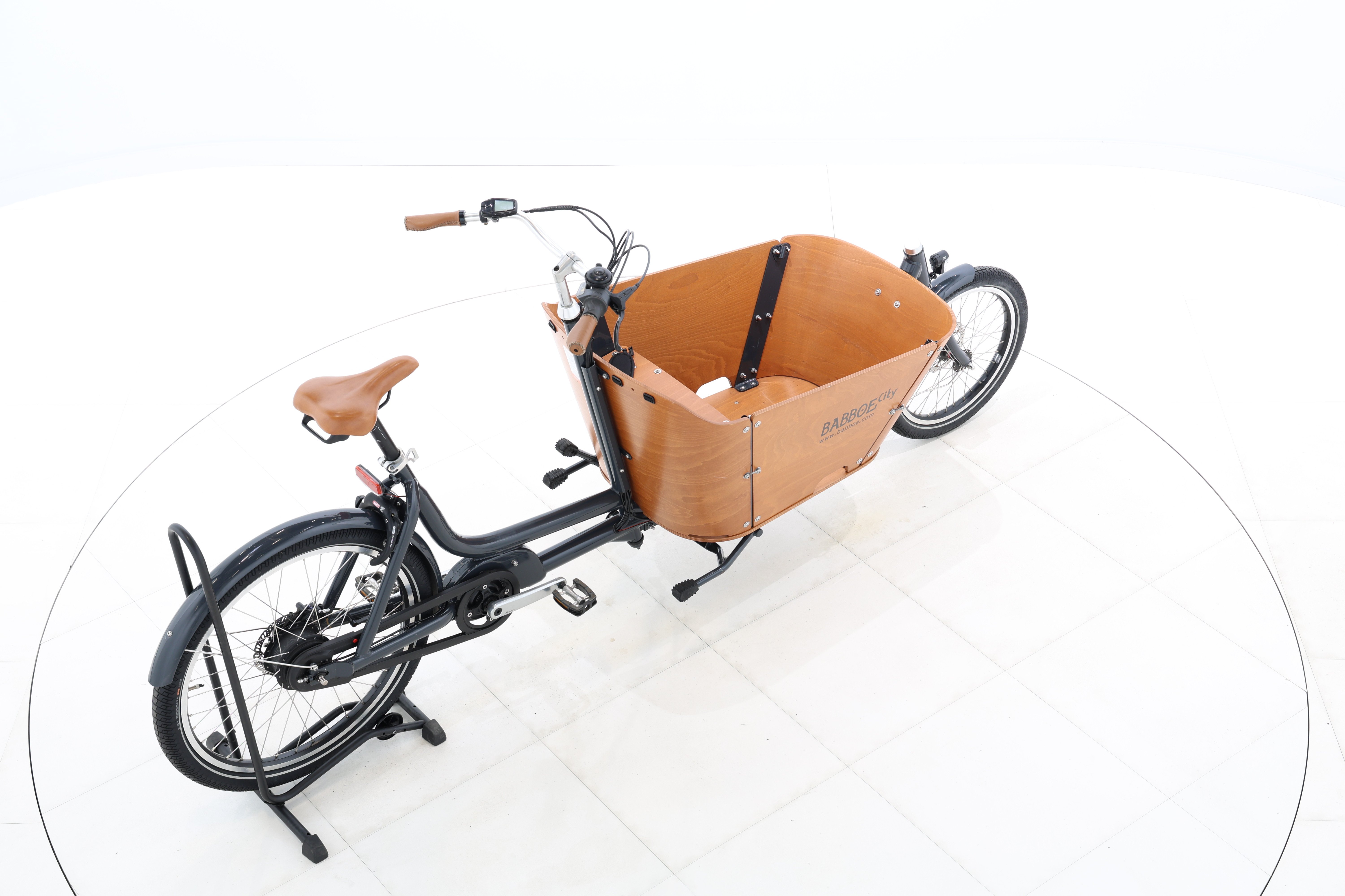 e6178355-b2b7-4ea7-8de8-b1bd8a576a9c