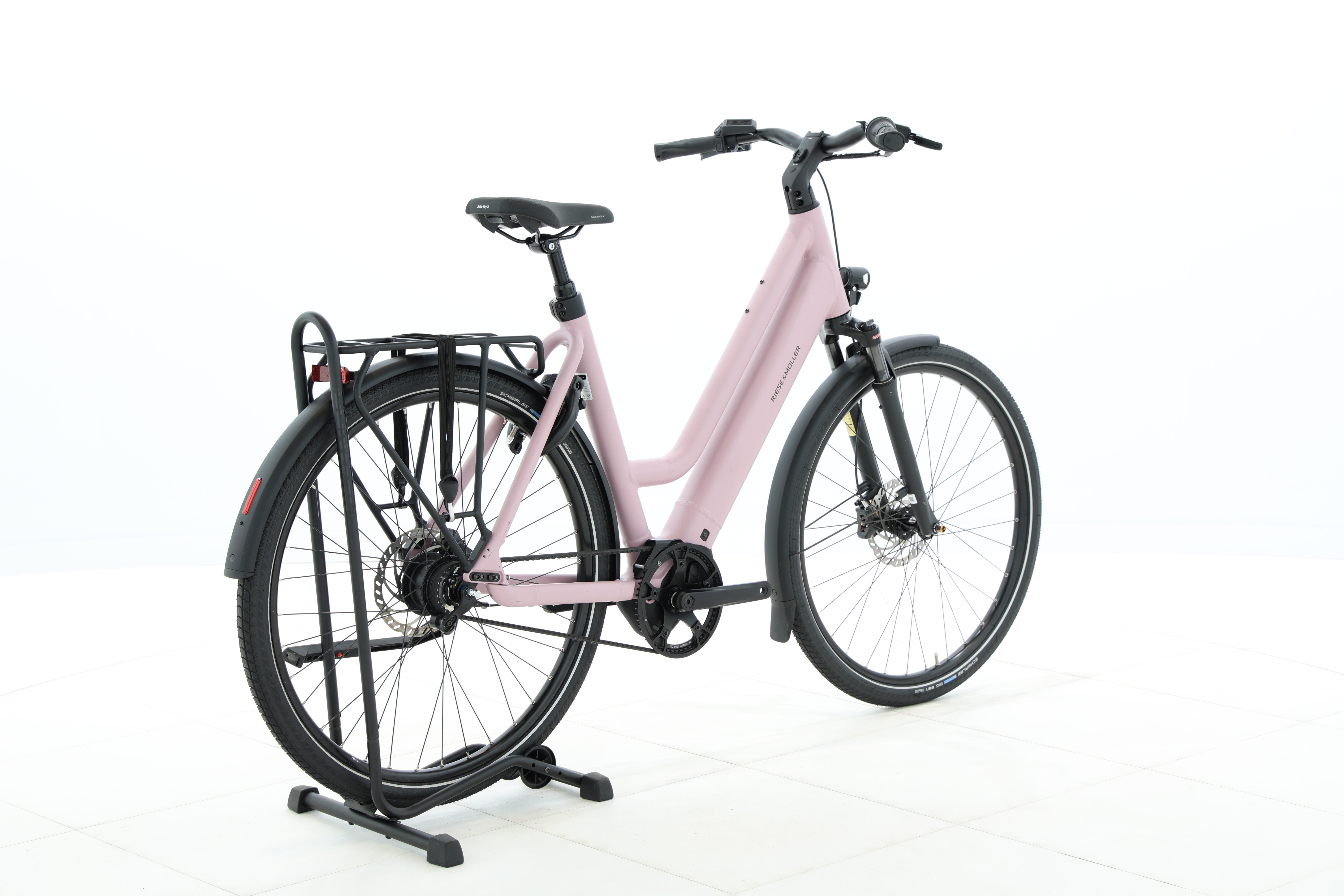 926c9a88-c3f9-4a8a-b852-04fb0c8e45de