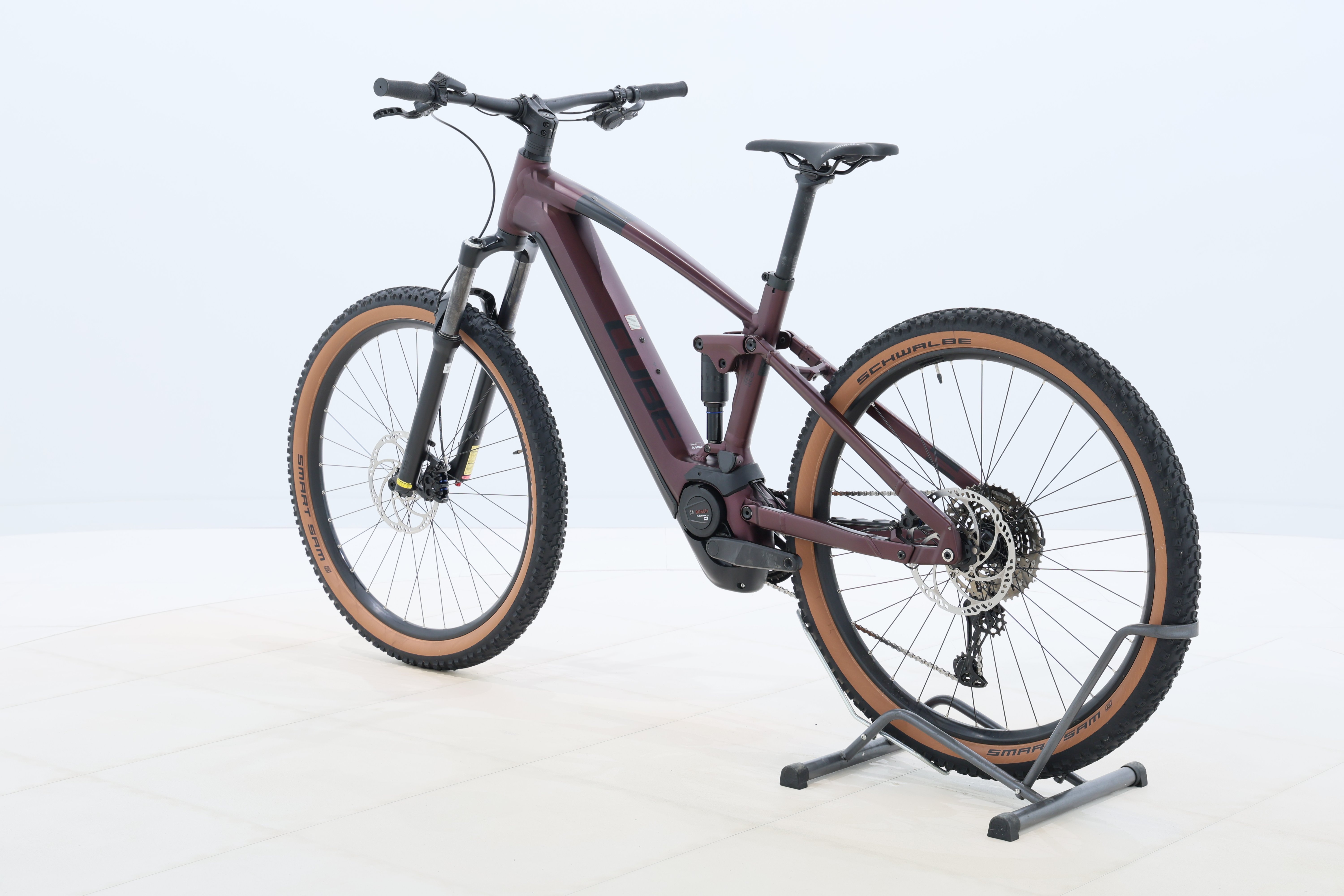 16c6fe26-7c0d-40ca-a575-47c9d84045cc