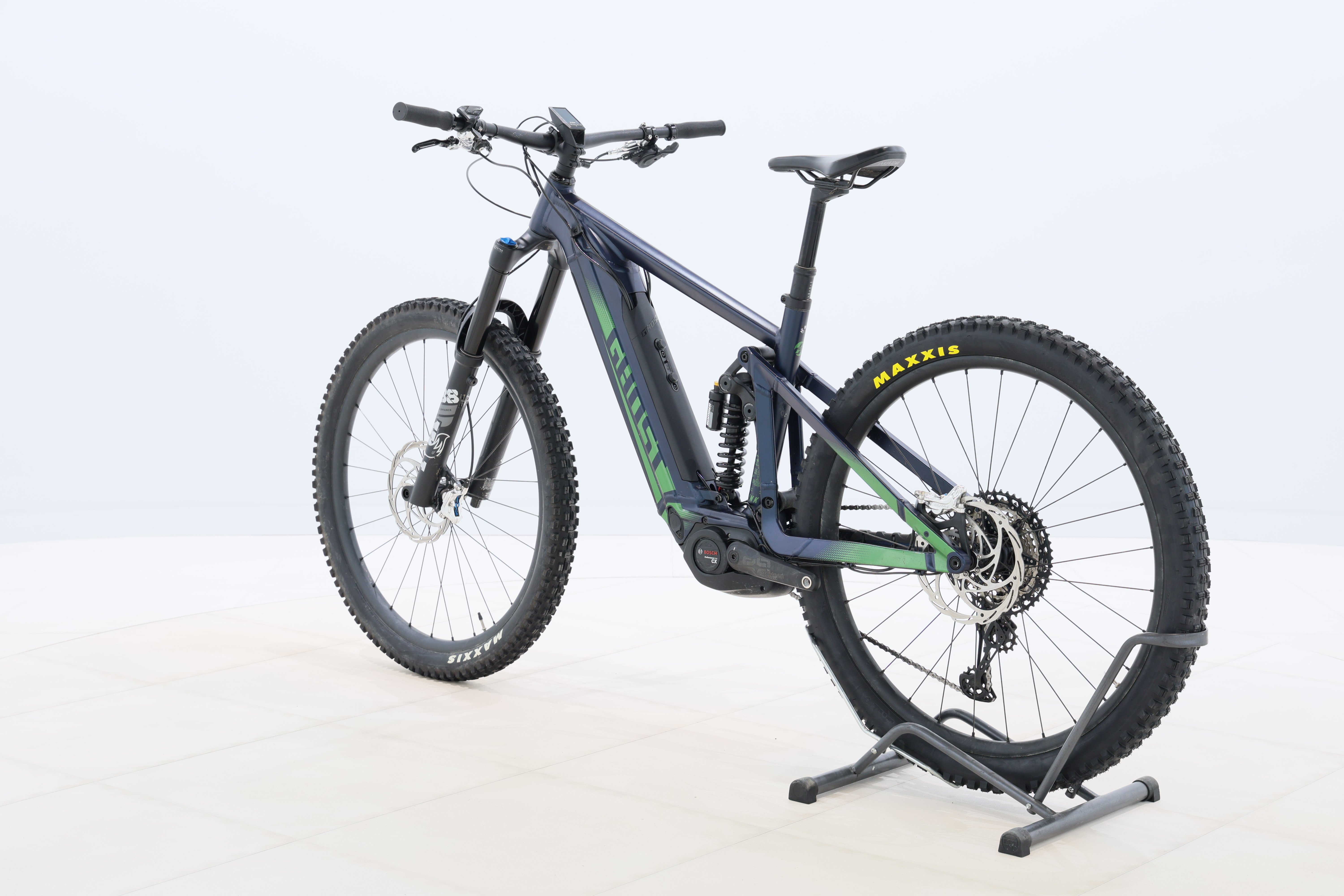 3eb8e600-afcf-4c47-a47f-ff92290a0cdd