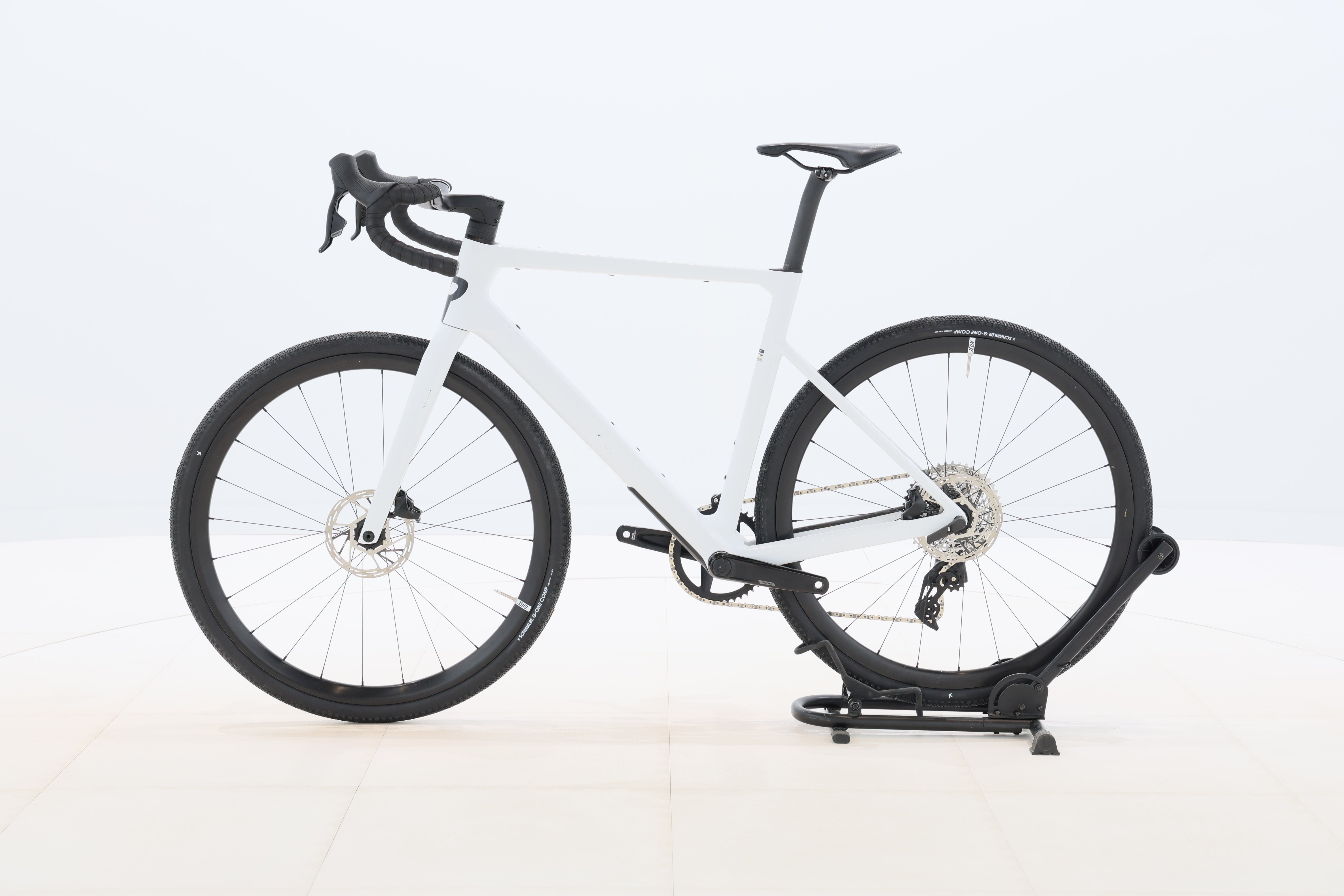 32a05548-5f81-4b3e-84dd-ffa29b513c63