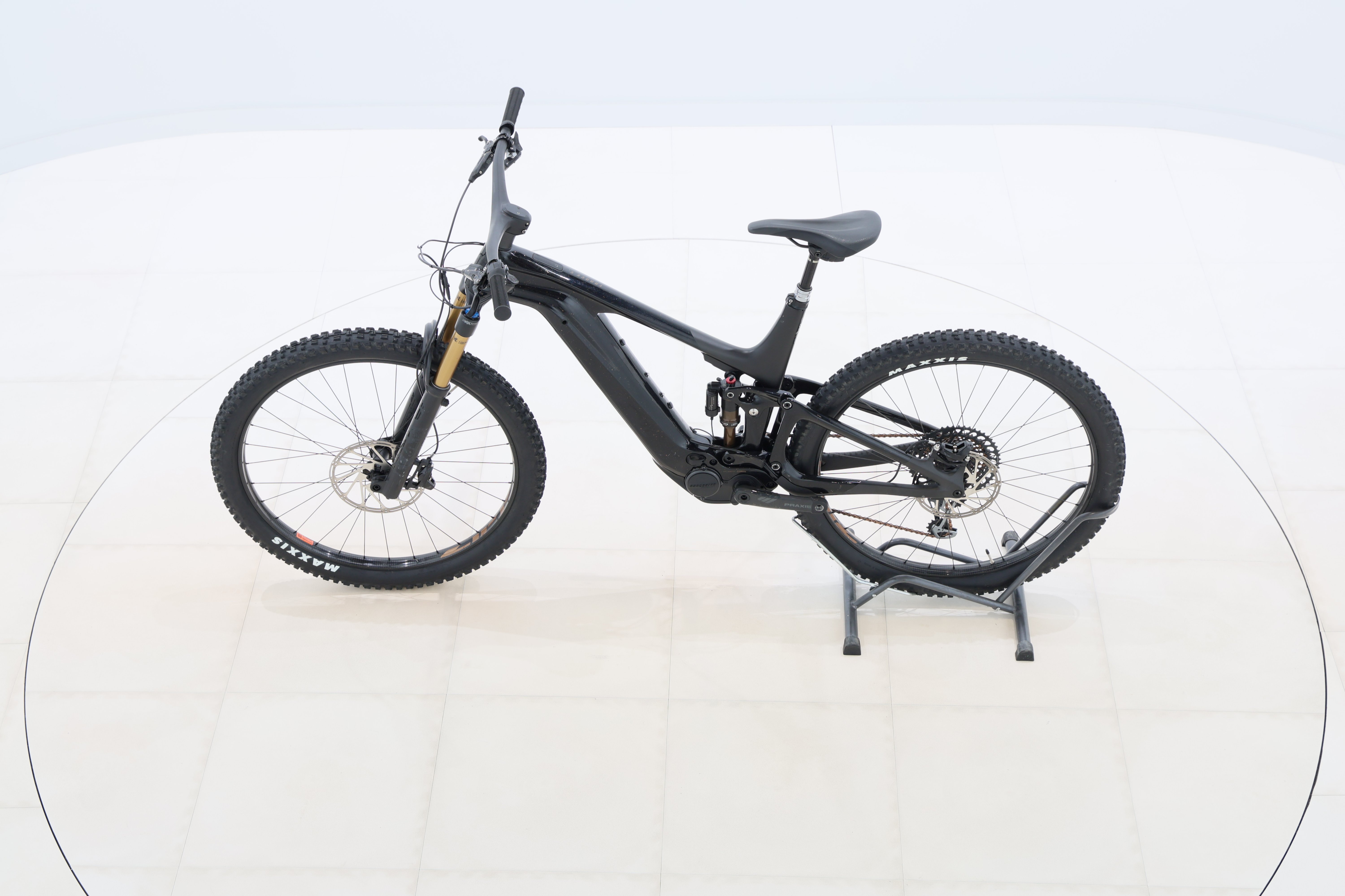 ee05501a-534d-4f02-ad26-6741281df79a