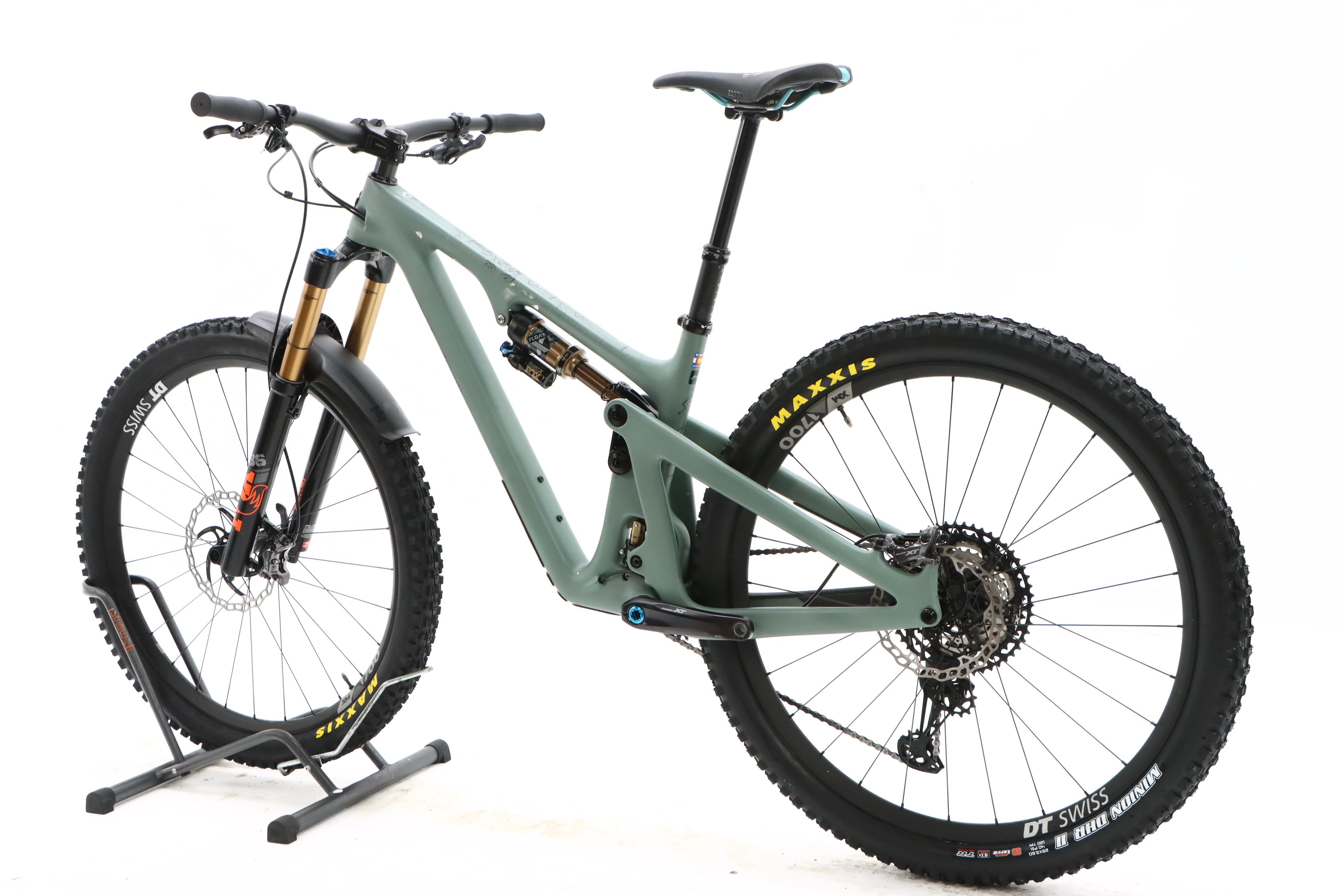 9e028413-40ed-4119-9301-3c13b2920c6b