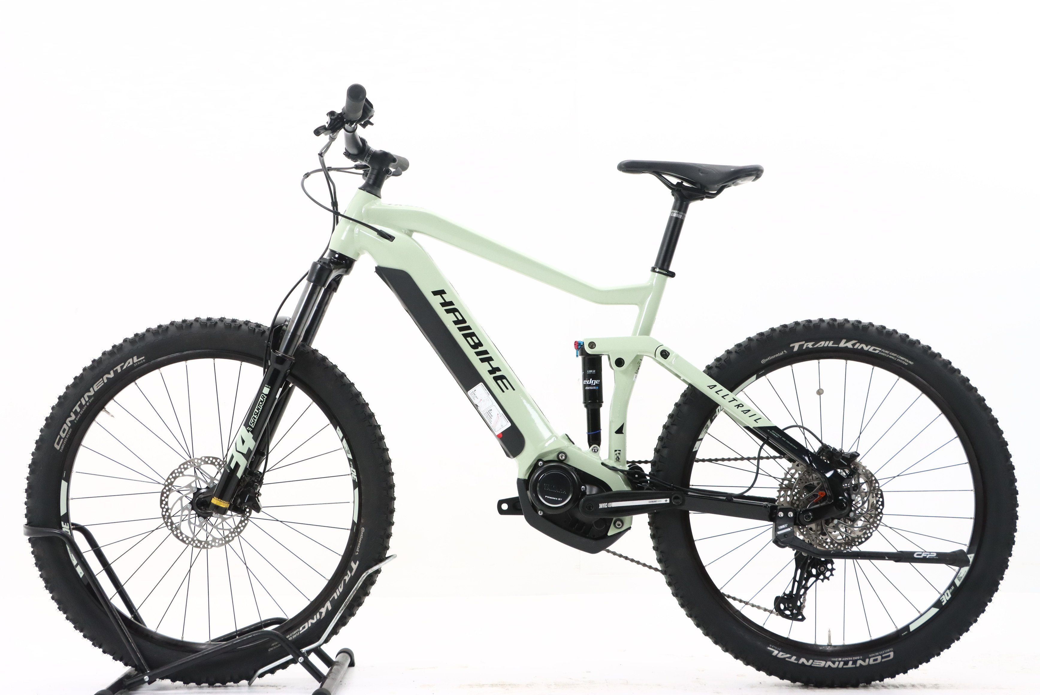 d27f7246-c6fe-4b70-bad6-d4885904d04c