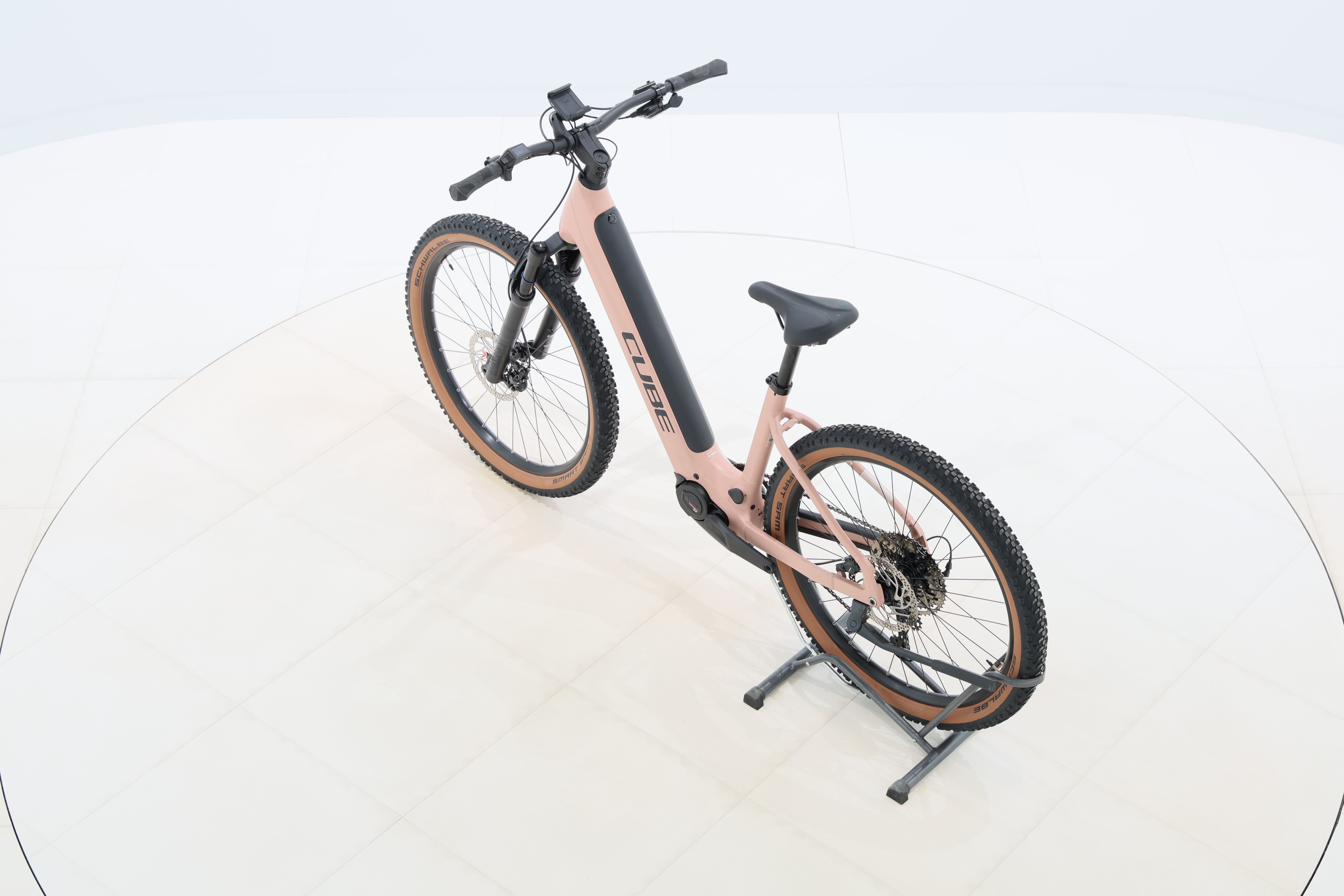 b31b6cd5-0069-4e60-a28e-2e668921265e