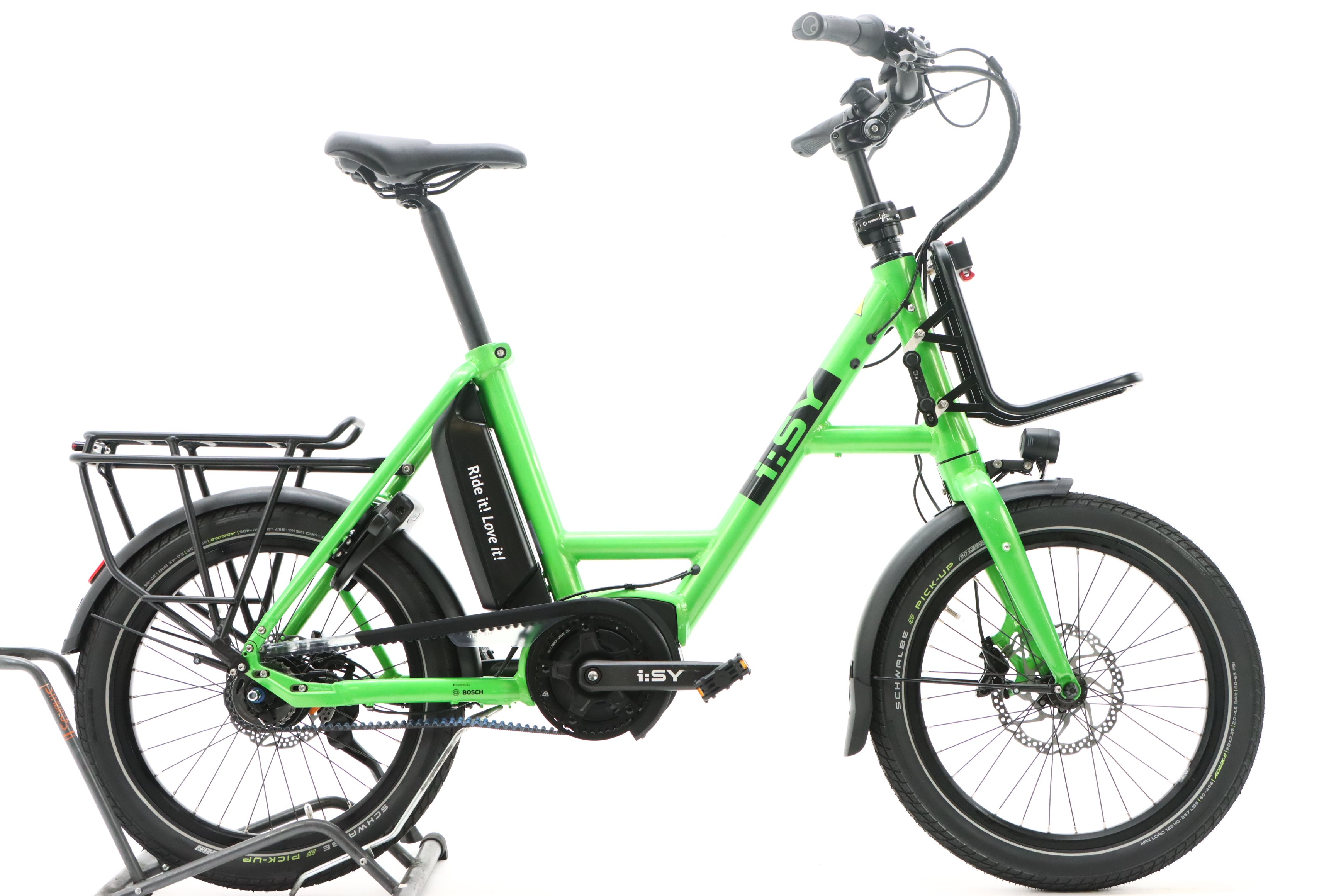 cf8bd13e-4839-4516-a6ea-314794f70232