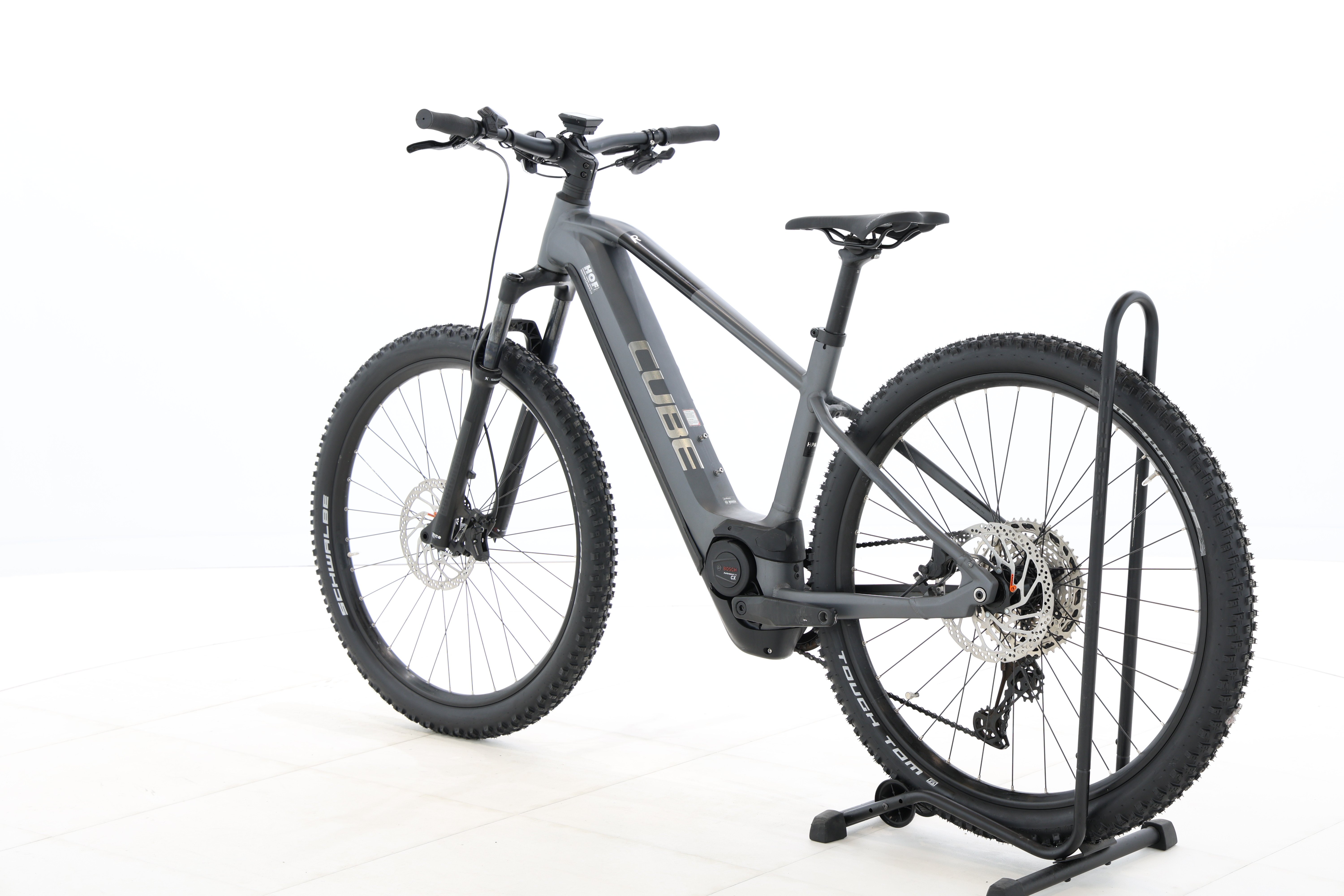 b0383747-056c-4e3d-98eb-b4c72f90a620