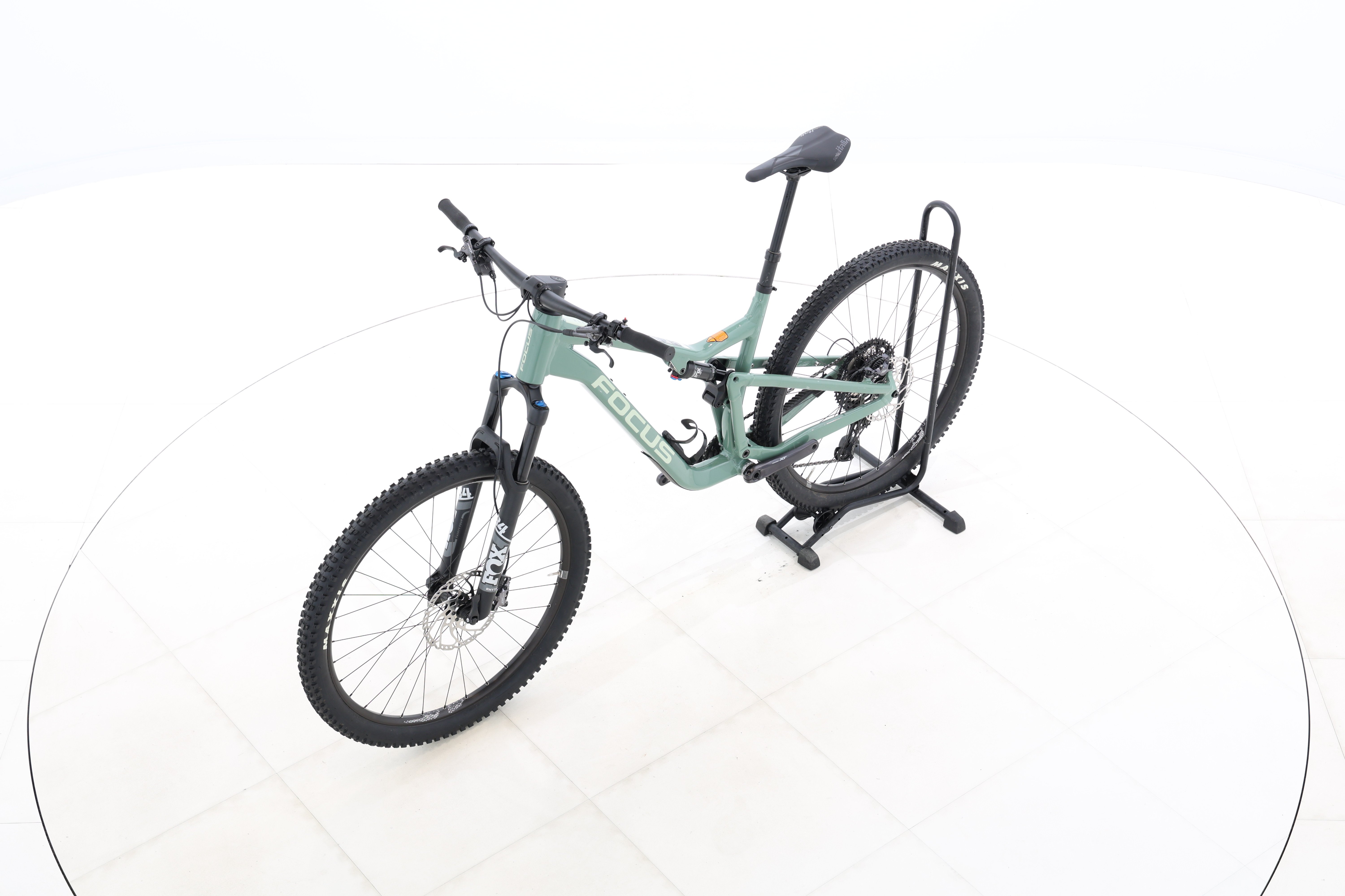 0a079daa-f189-42e3-b272-6e9e4e559948