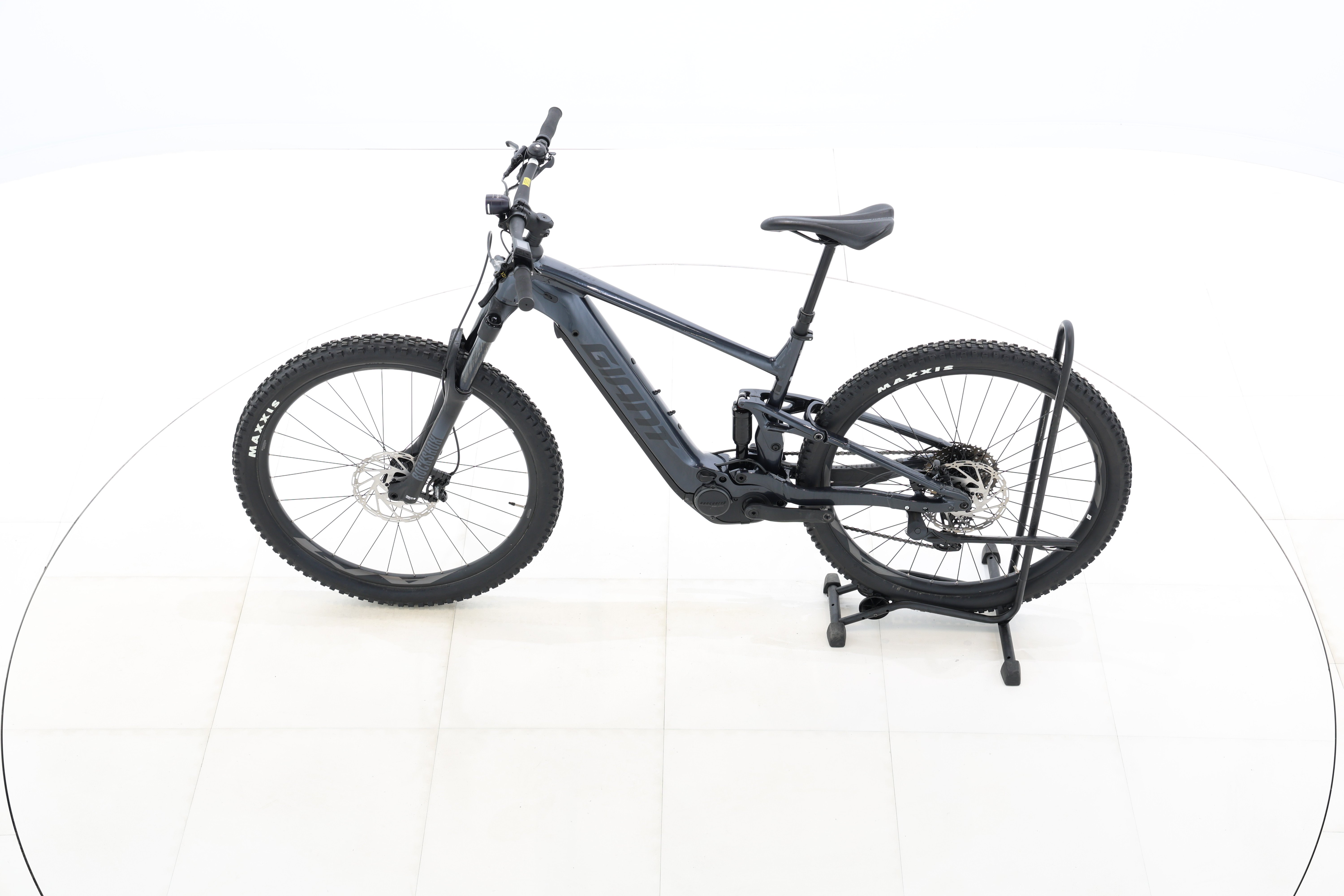 e9bfc45e-733f-413a-9a41-998c24bd033e