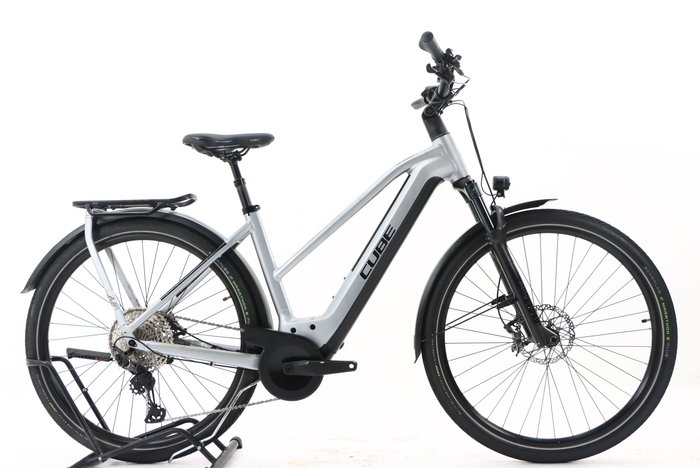 Cube KATHMANDU HYBRID SL 750 2022