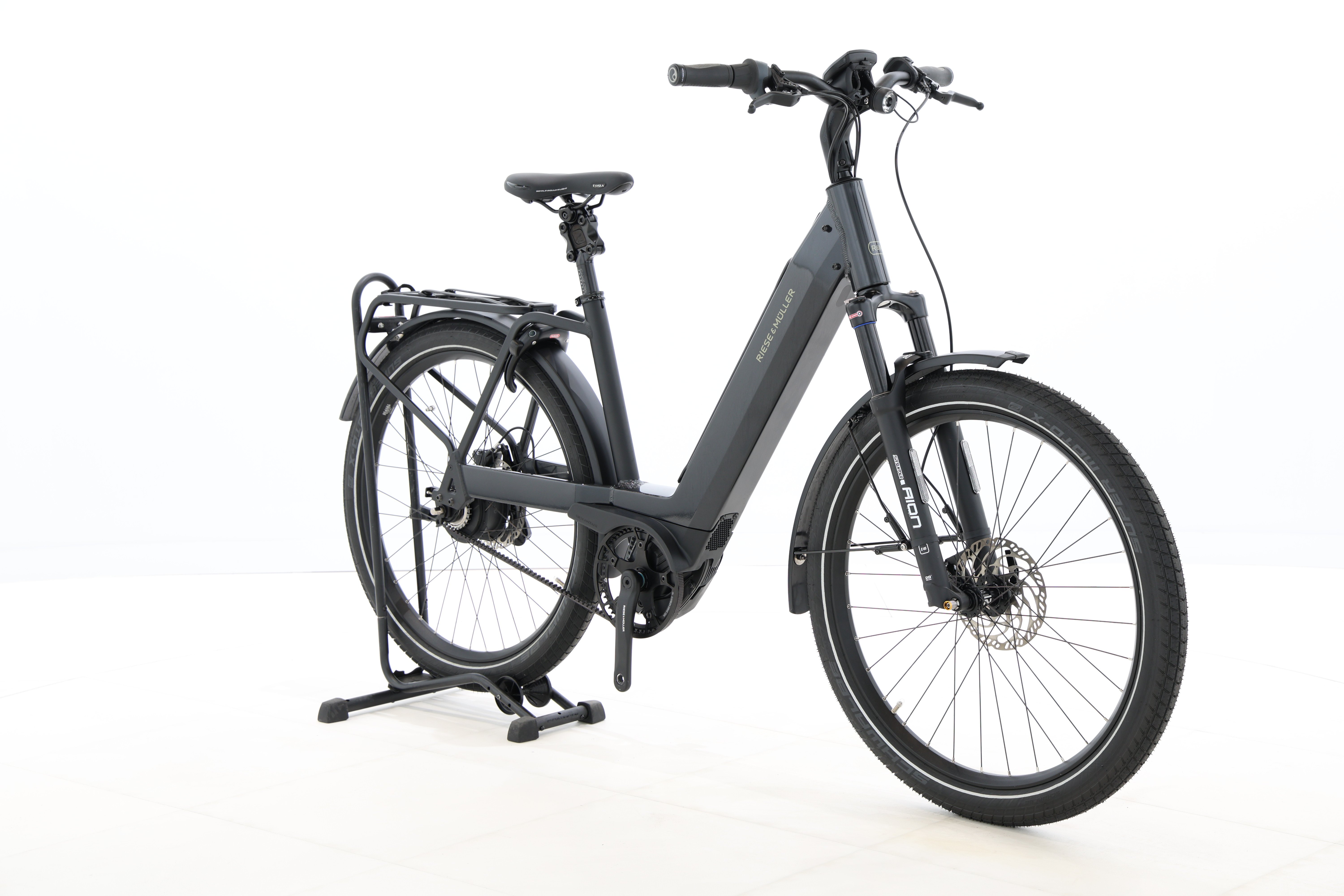 69ef9d38-a684-4ff4-afd0-2bda6af8999c