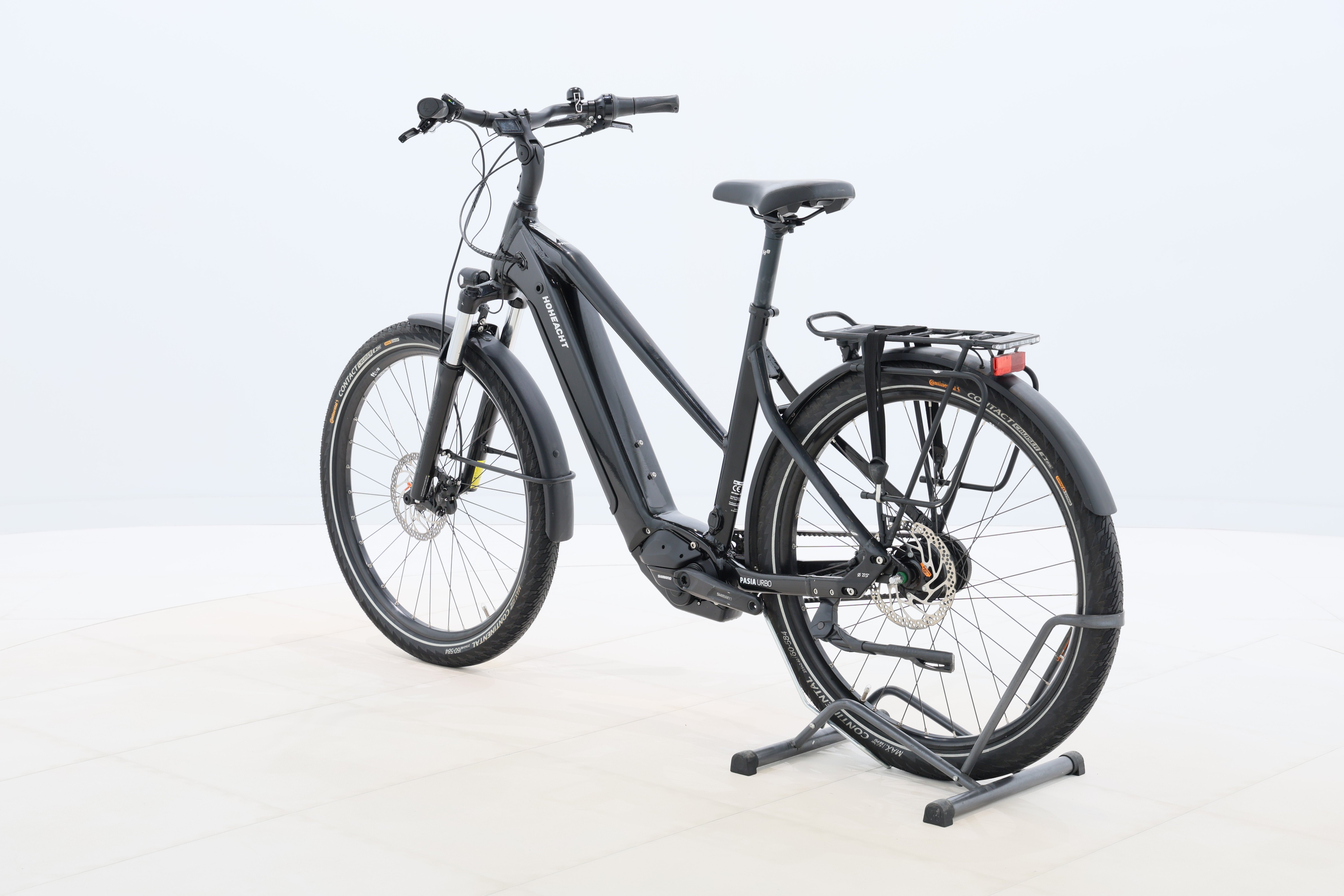 a3c65e05-a988-4de5-a50a-35025d5b3643