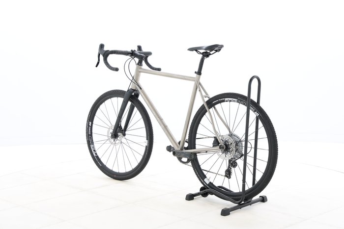 Veloheld iconX Titan 2022