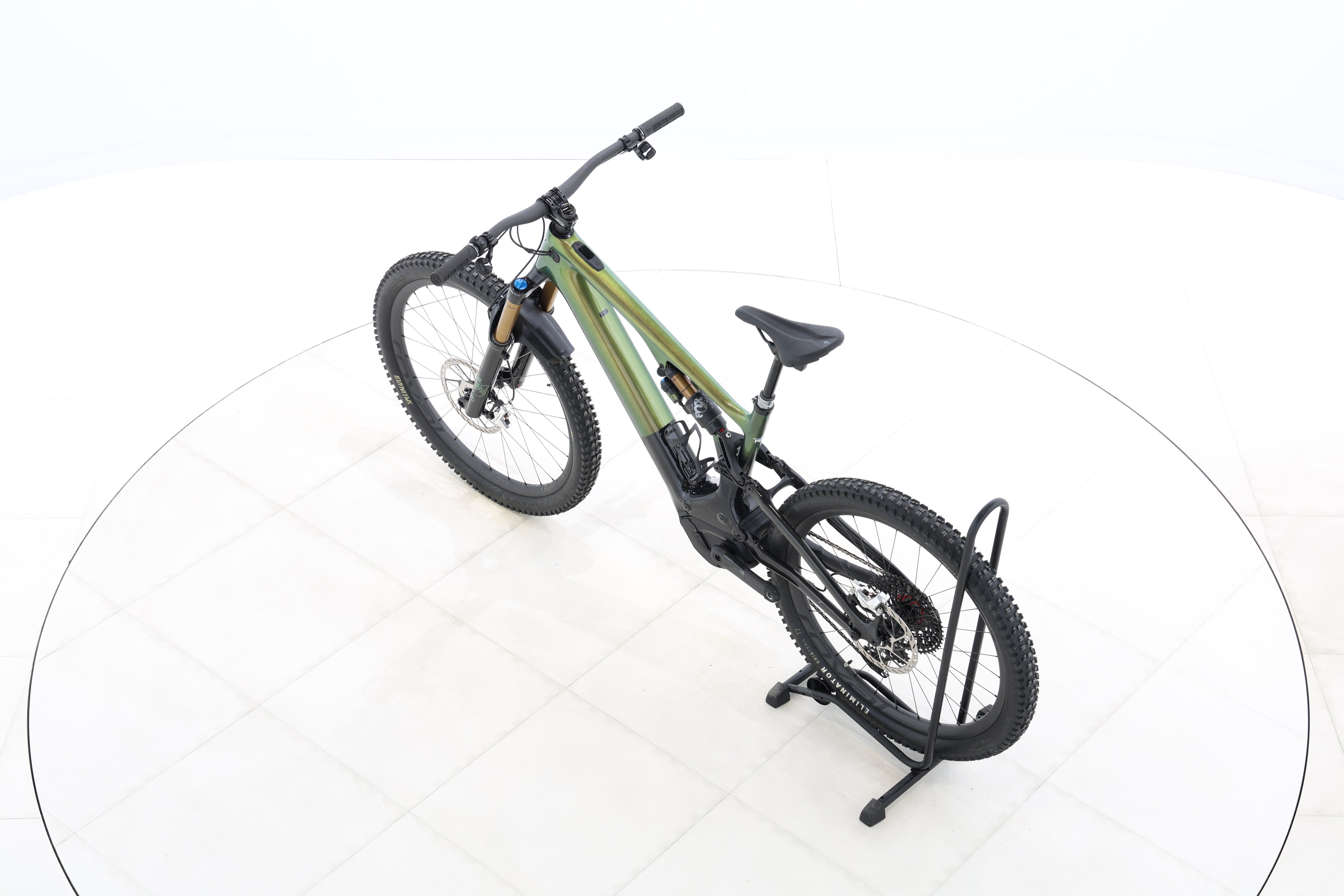 e6d9ae46-9c95-4e8d-b091-1fb72ca213b9