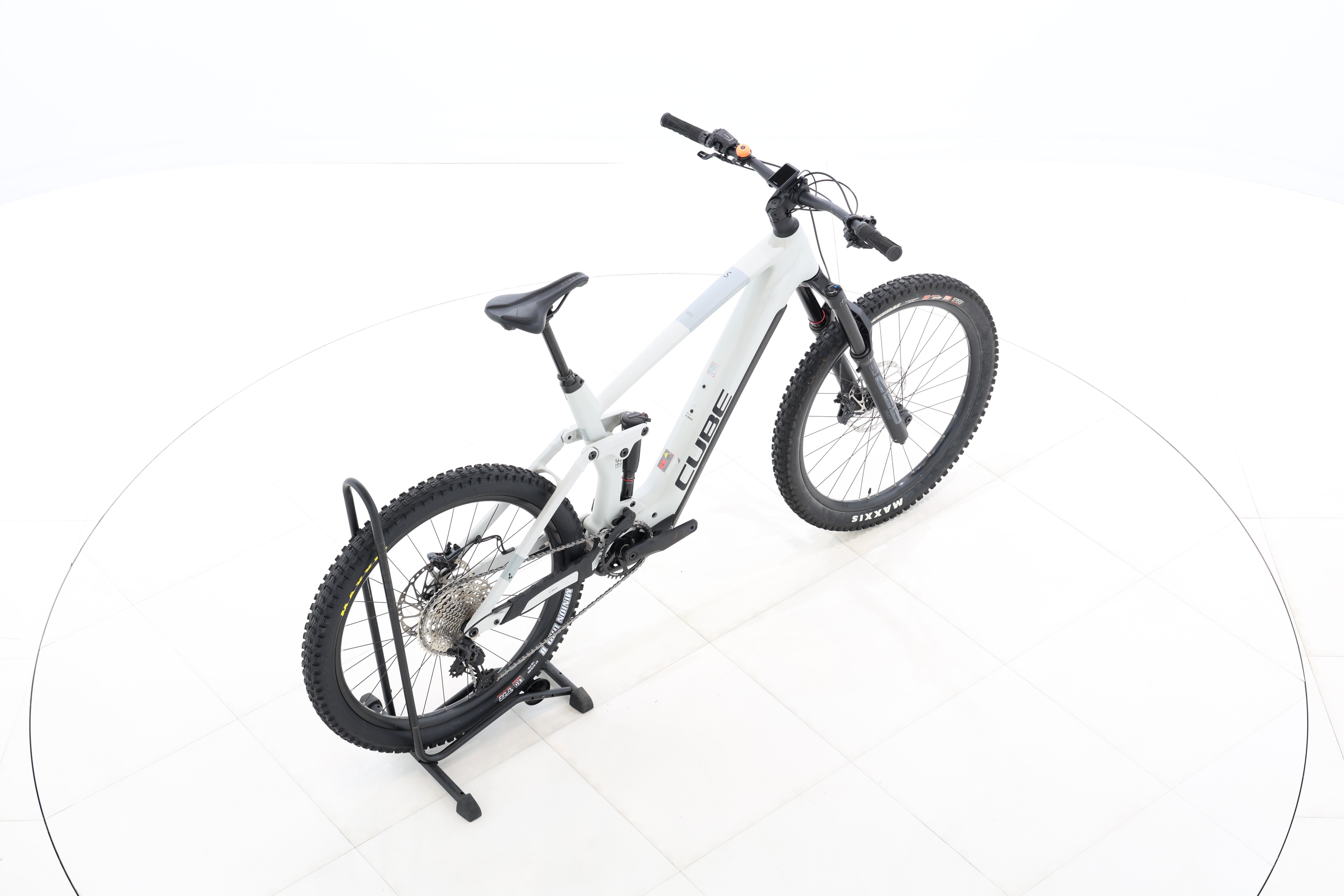 afd611f8-e37e-4122-875c-13db19a26a5a