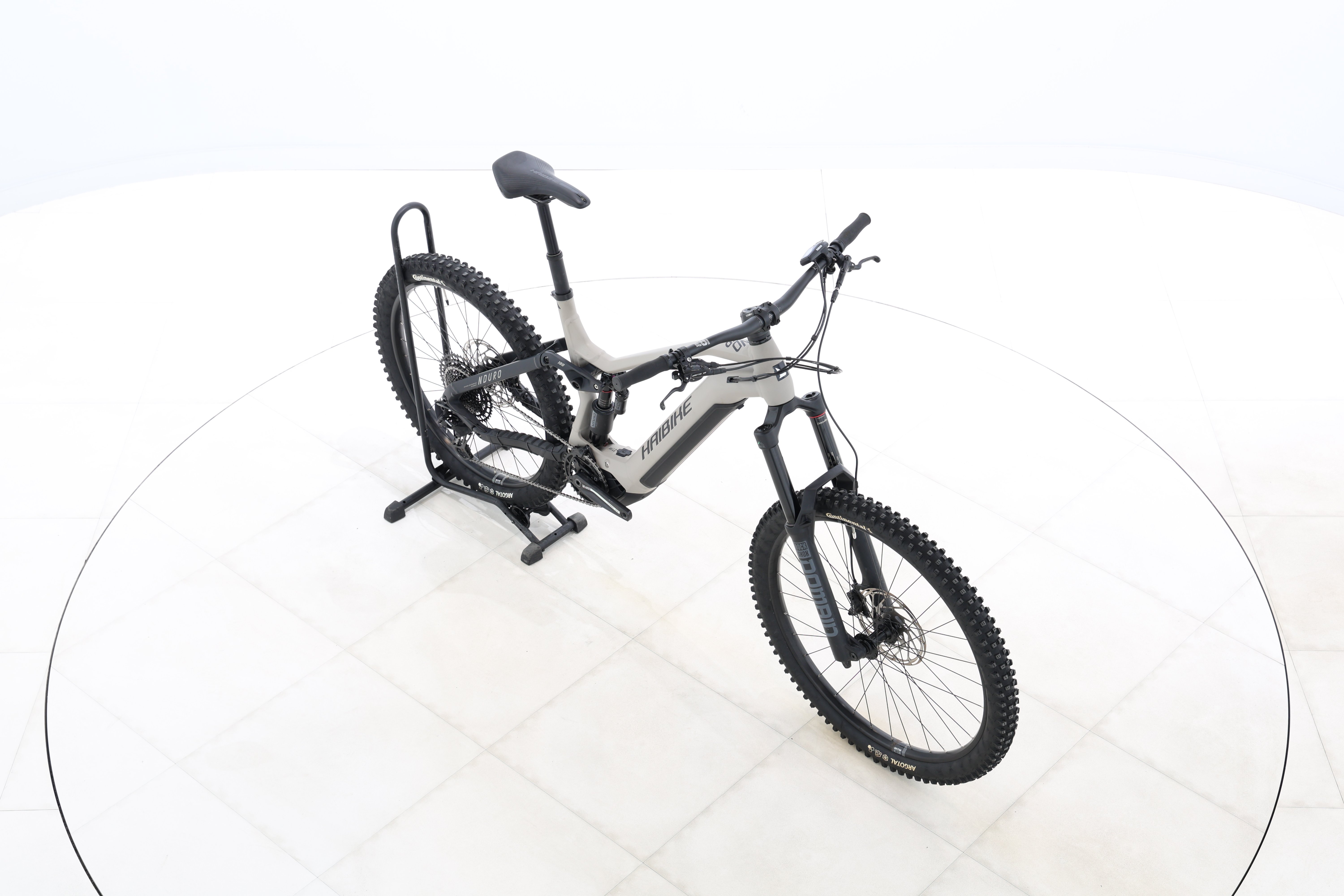 95158991-4876-40e8-a0a1-4f64a229e46e