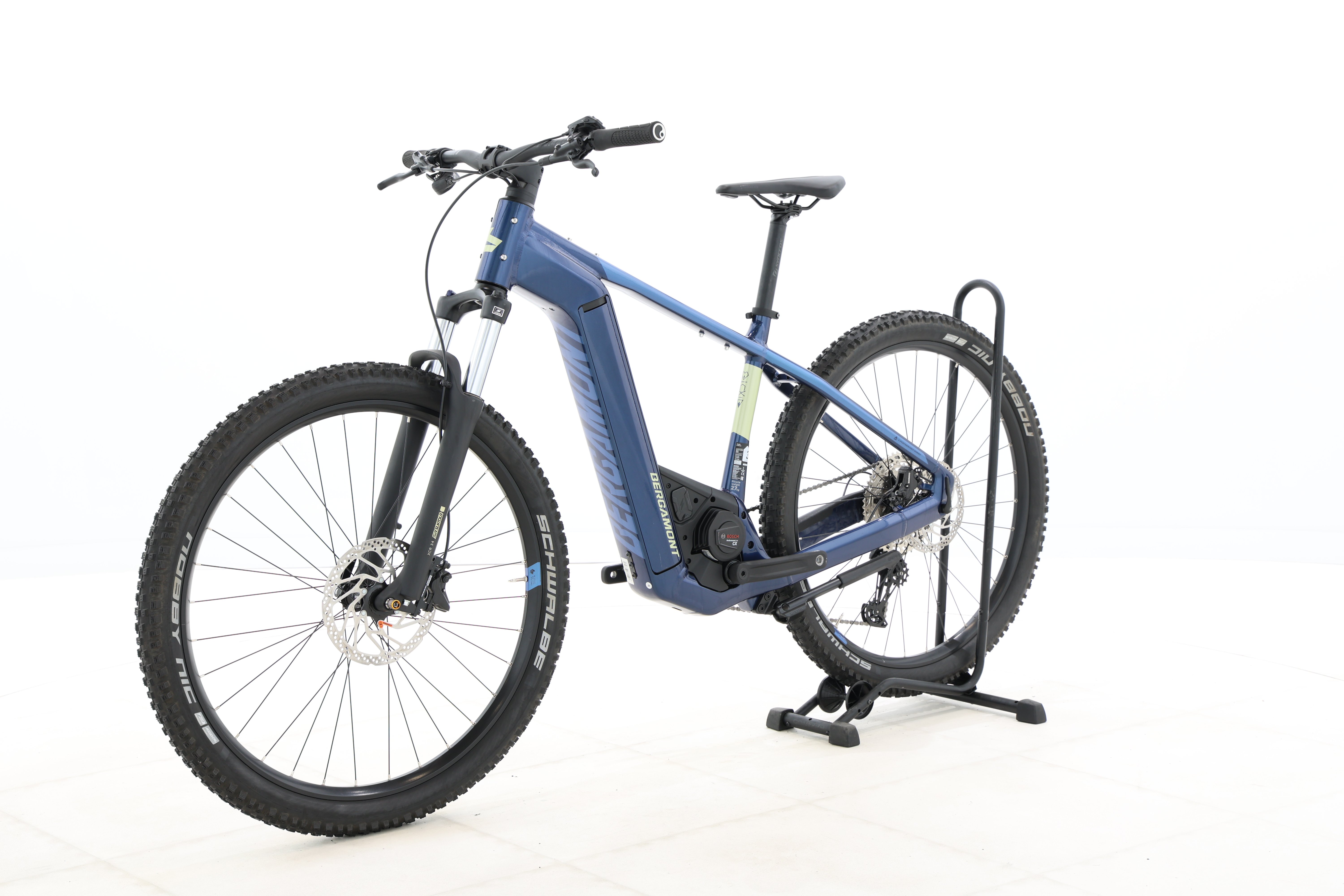 ab986cd8-3359-4586-8fa3-7570cc4af4f0